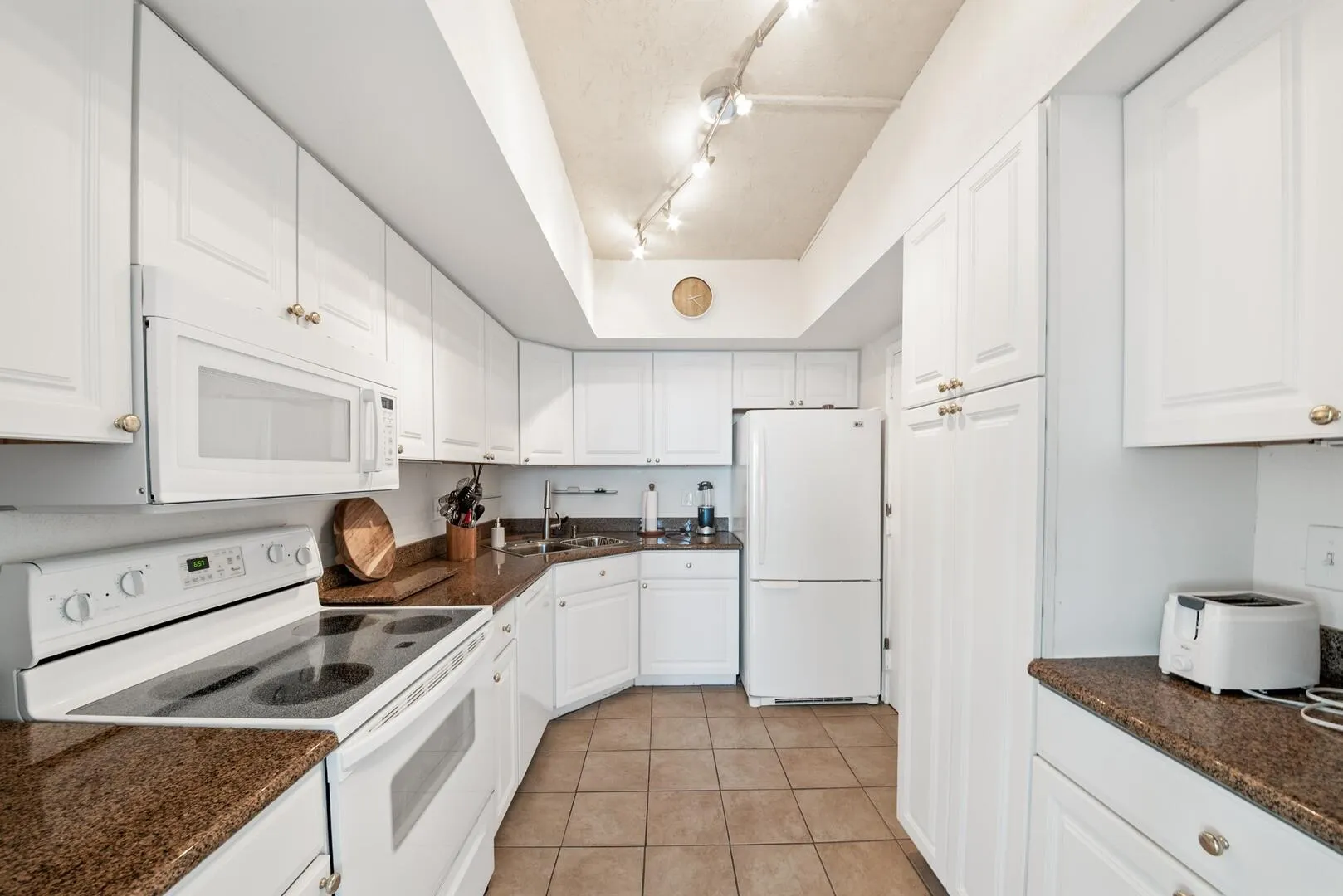 3230 S Ocean Boulevard, #F612
