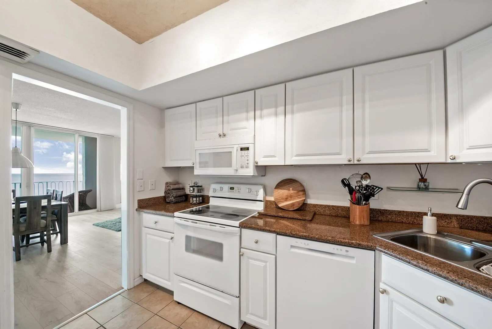 3230 S Ocean Boulevard, #F612