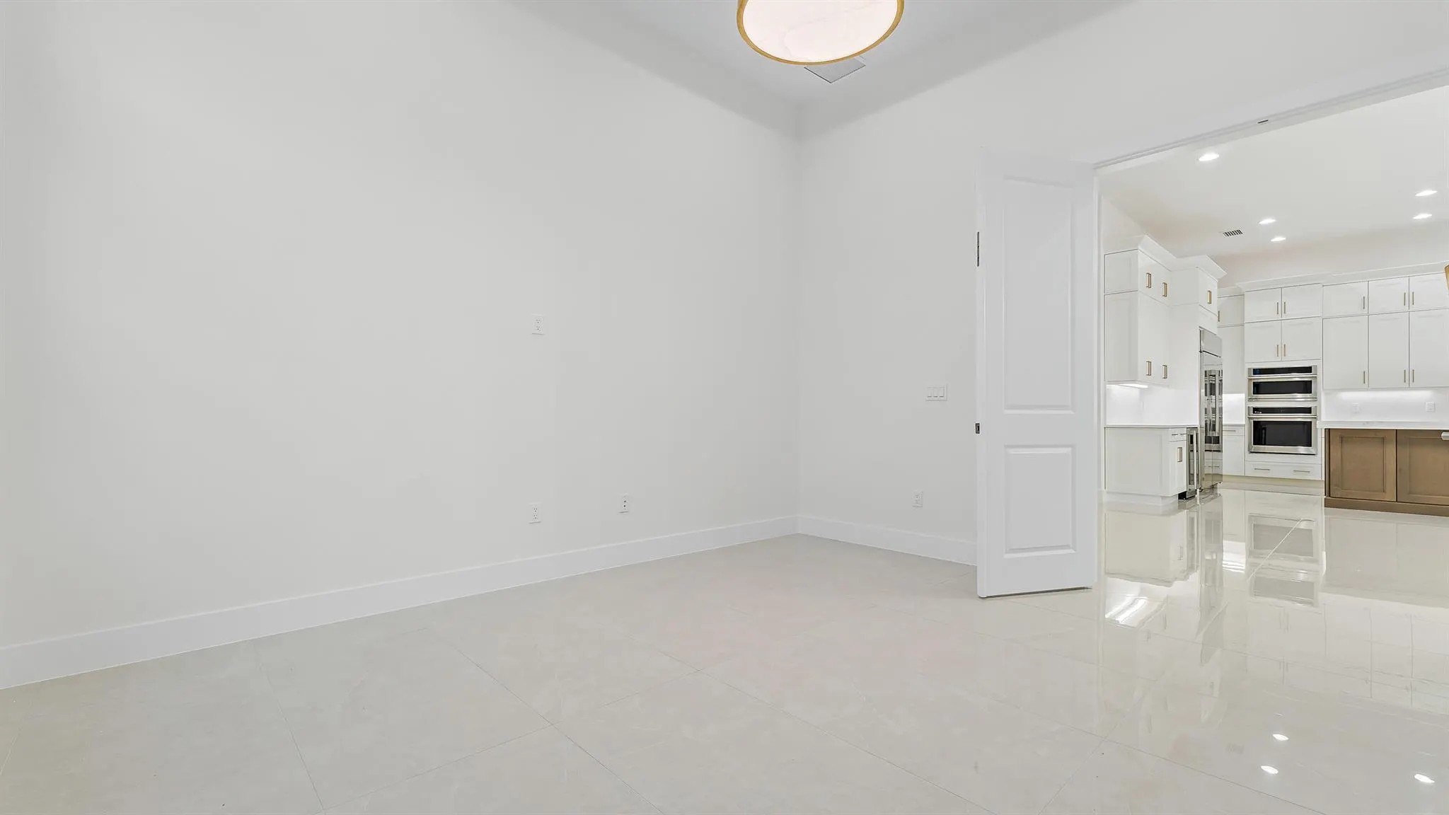 13258 Artisan Circle