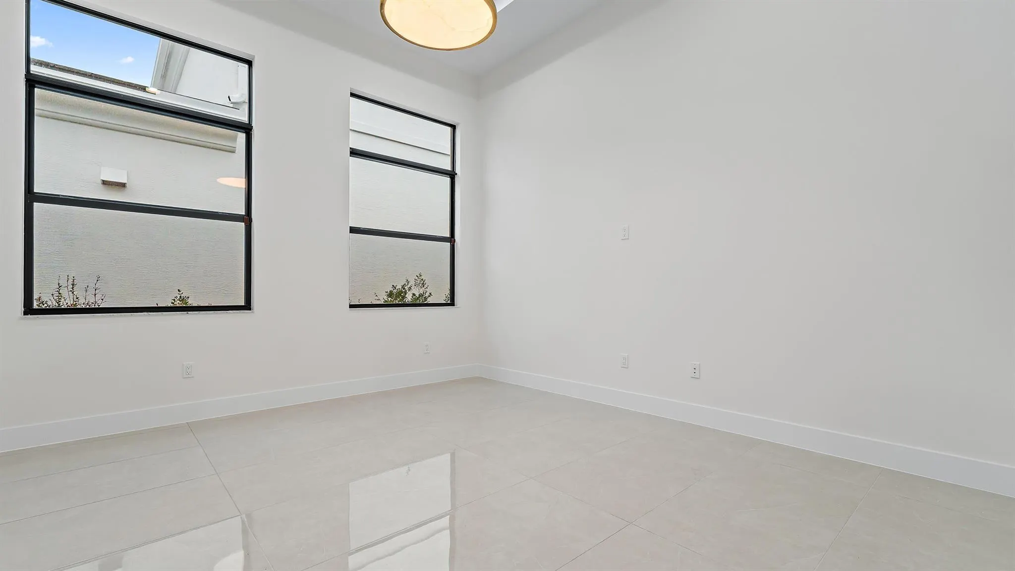 13258 Artisan Circle