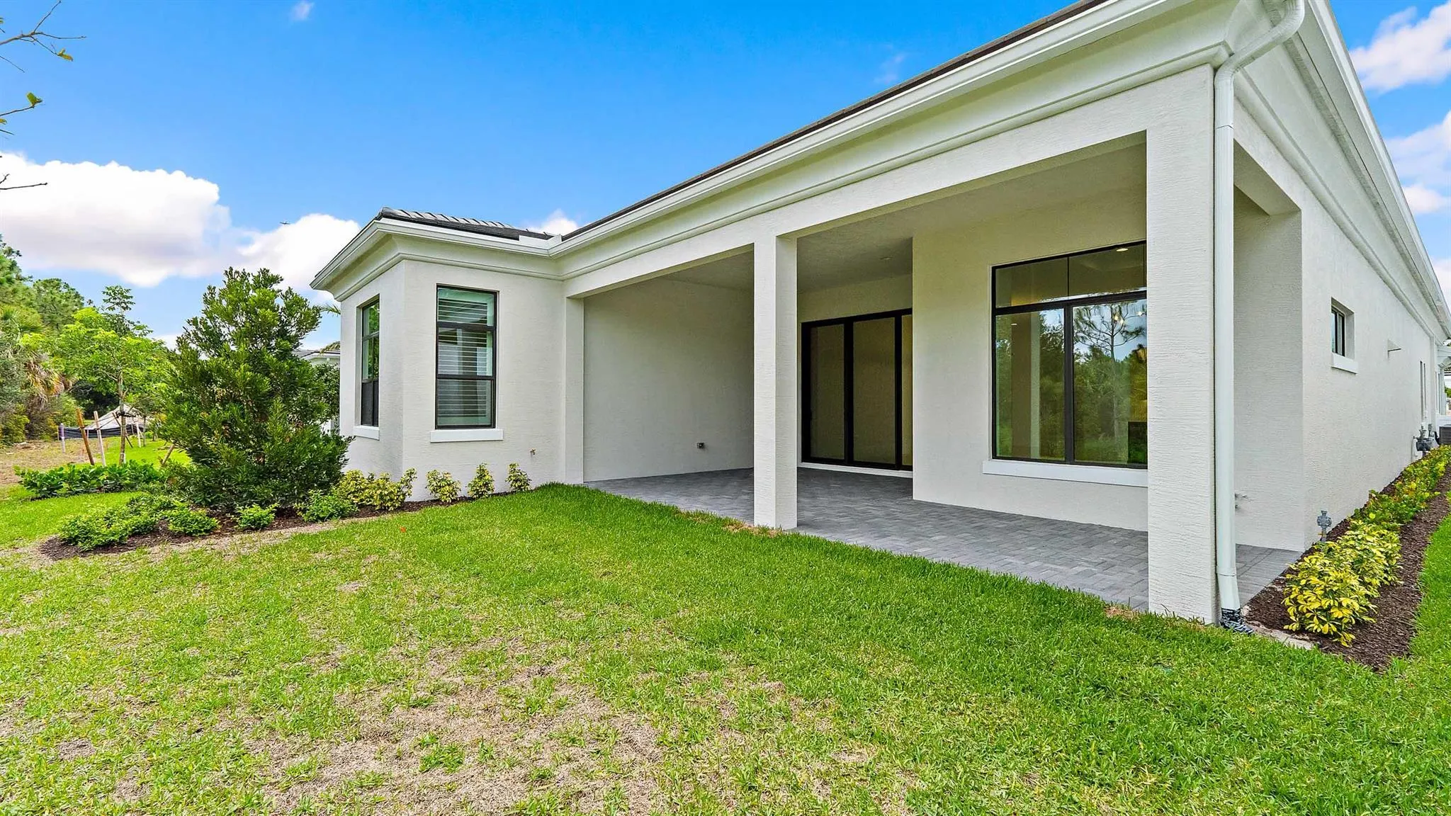 13258 Artisan Circle