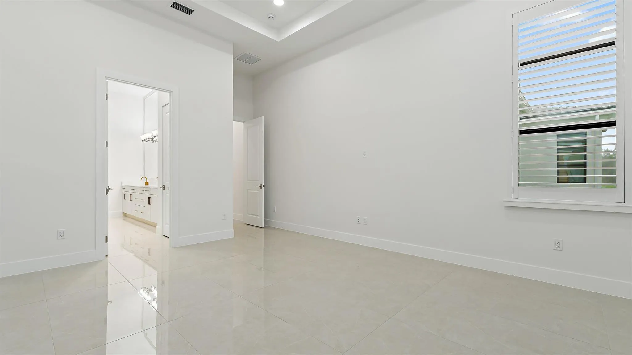 13258 Artisan Circle