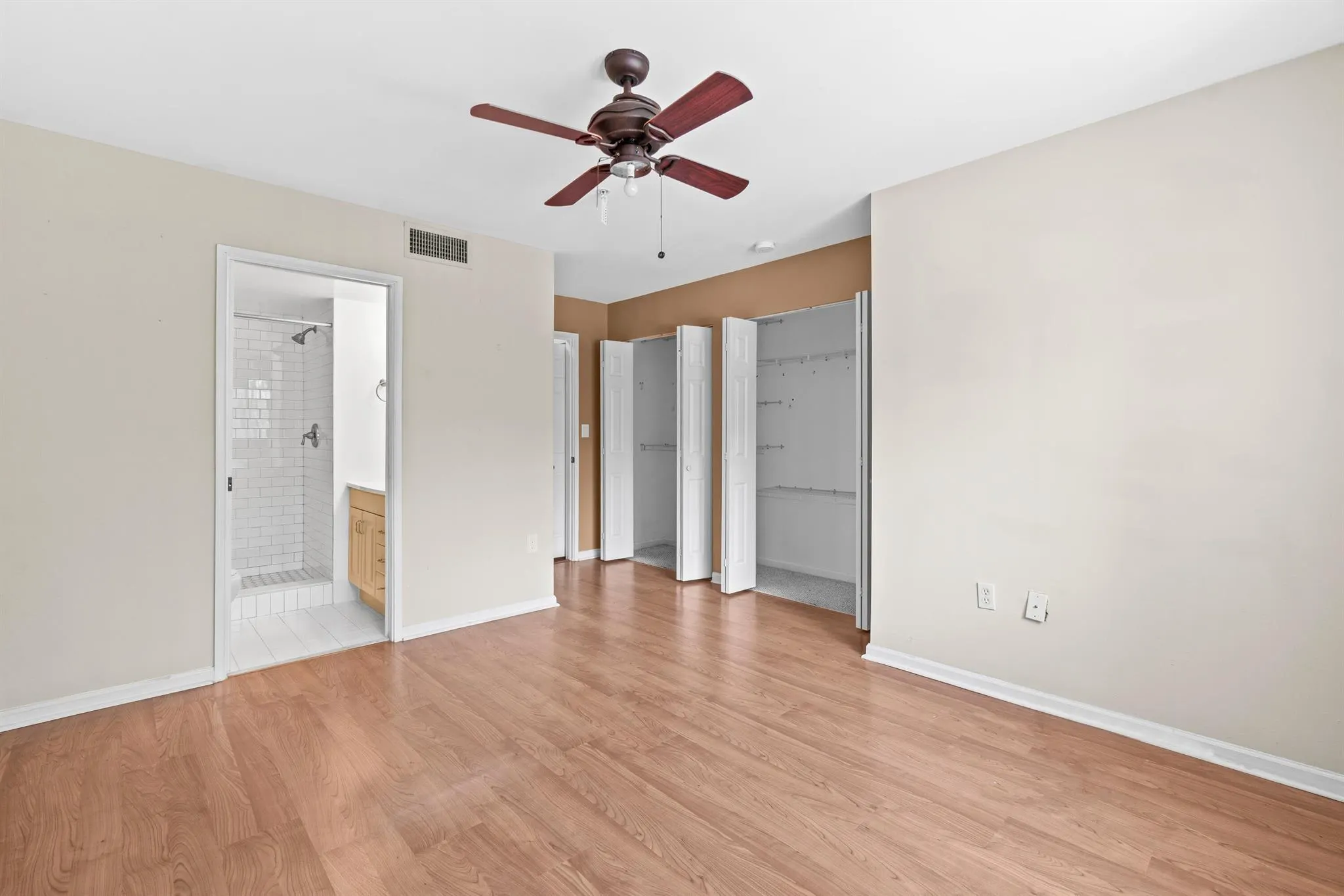 600 Scotia Drive S, #104