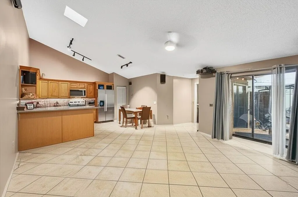 9766 Boca Gardens Parkway, #B