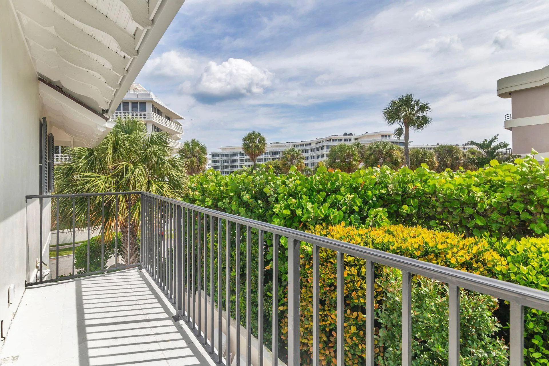 146 Sunset Avenue, #C