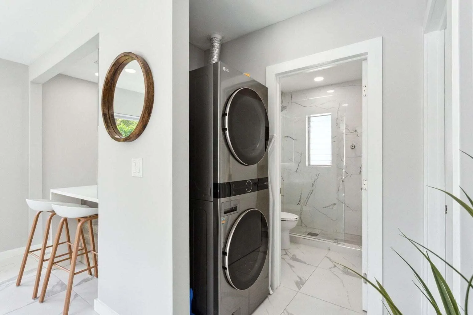 711 SE 2nd Street, #1