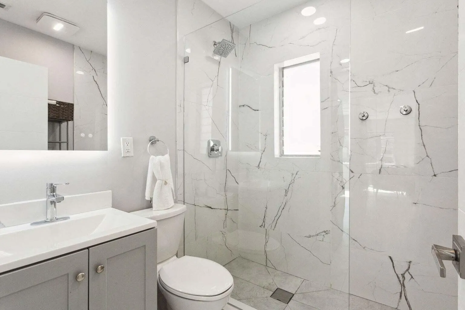 711 SE 2nd Street, #1