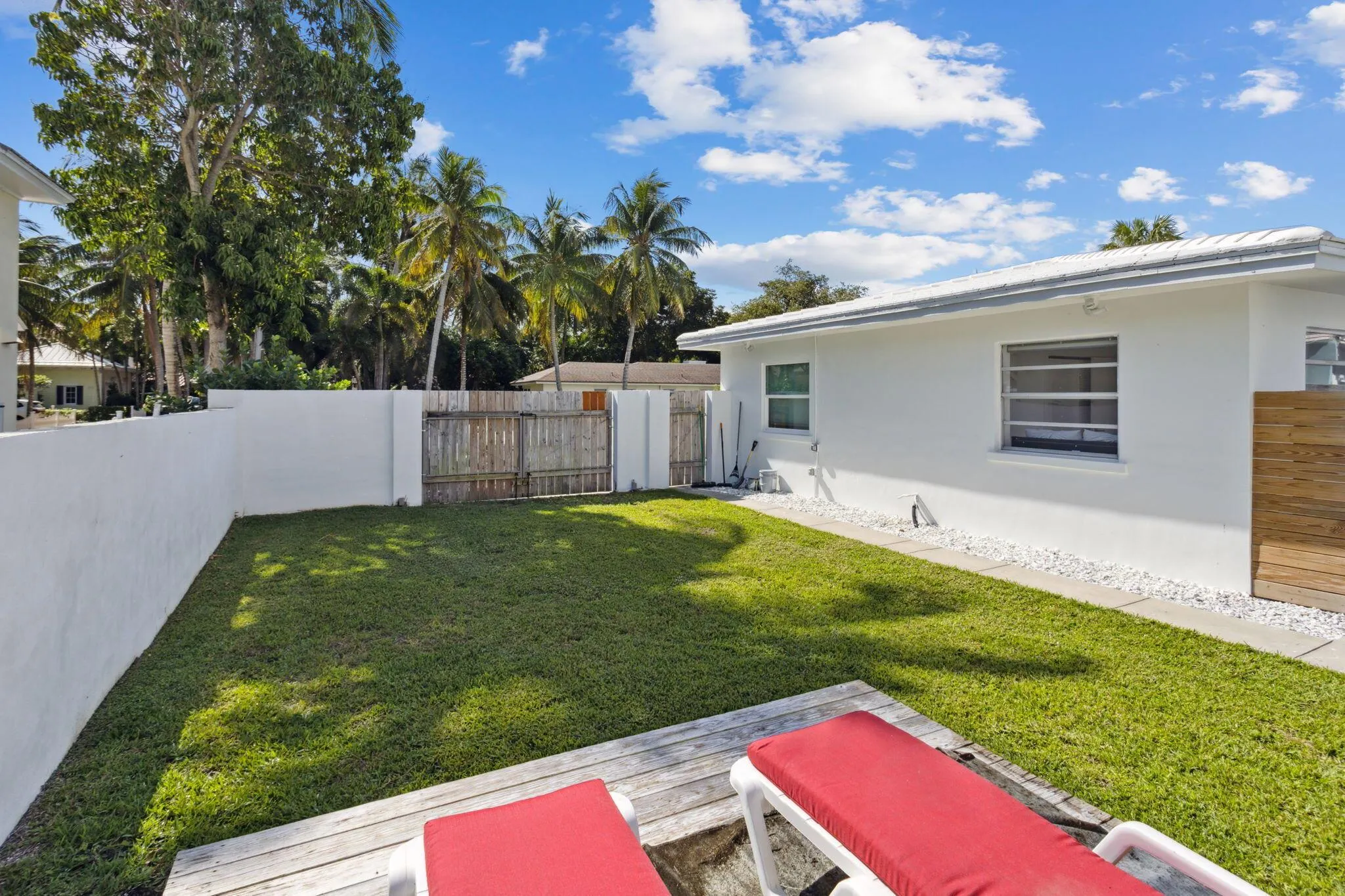 711 SE 2nd Street, #1