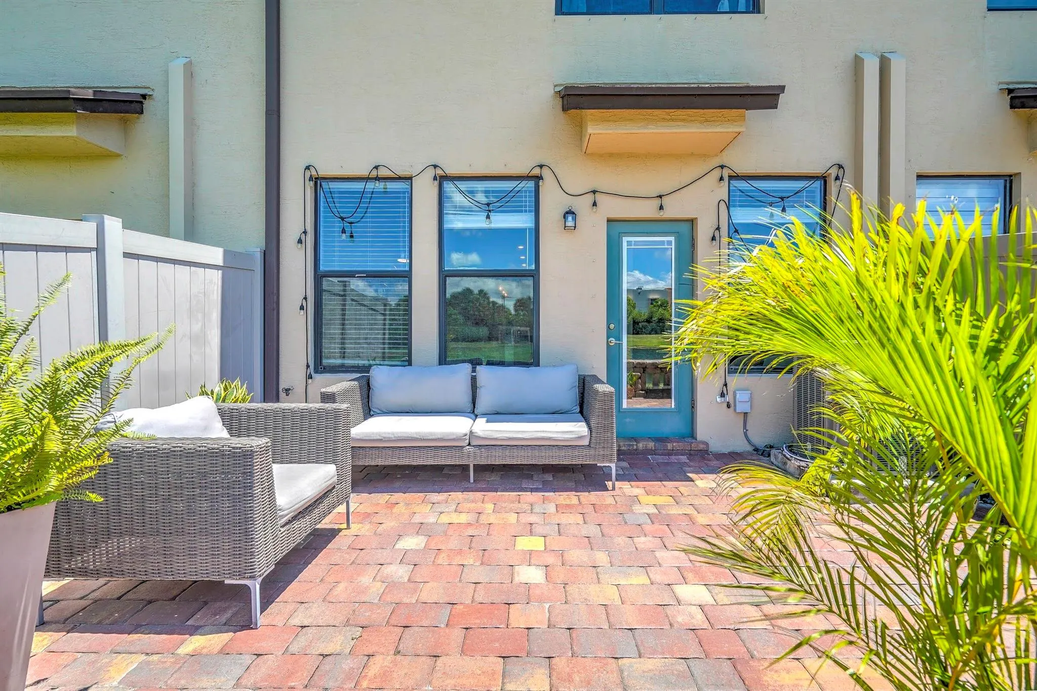 2369 Byron Street