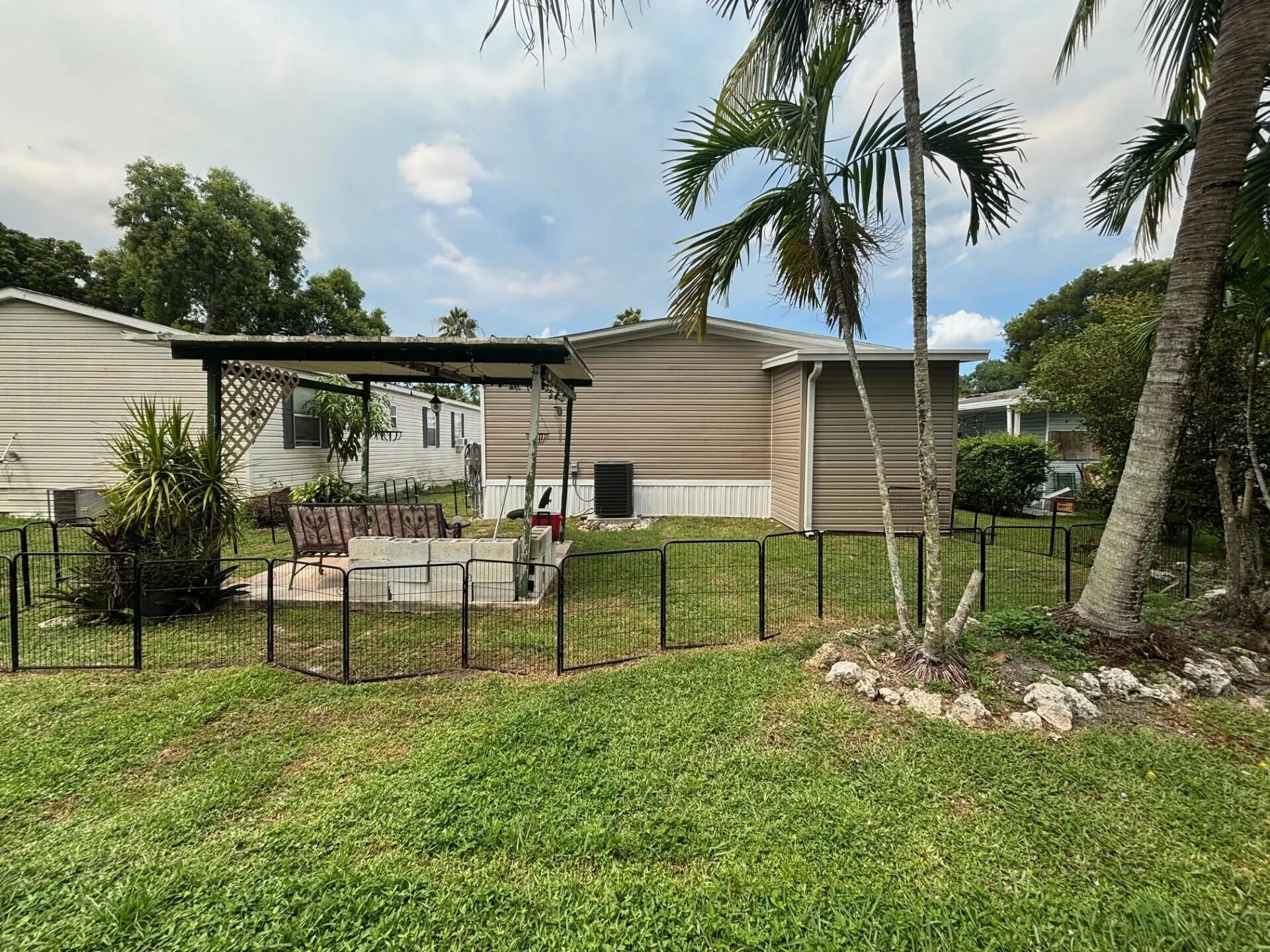 13062 SW 9th Court