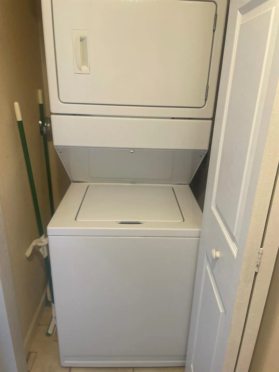 710 NE 7th 1030 Street, #103