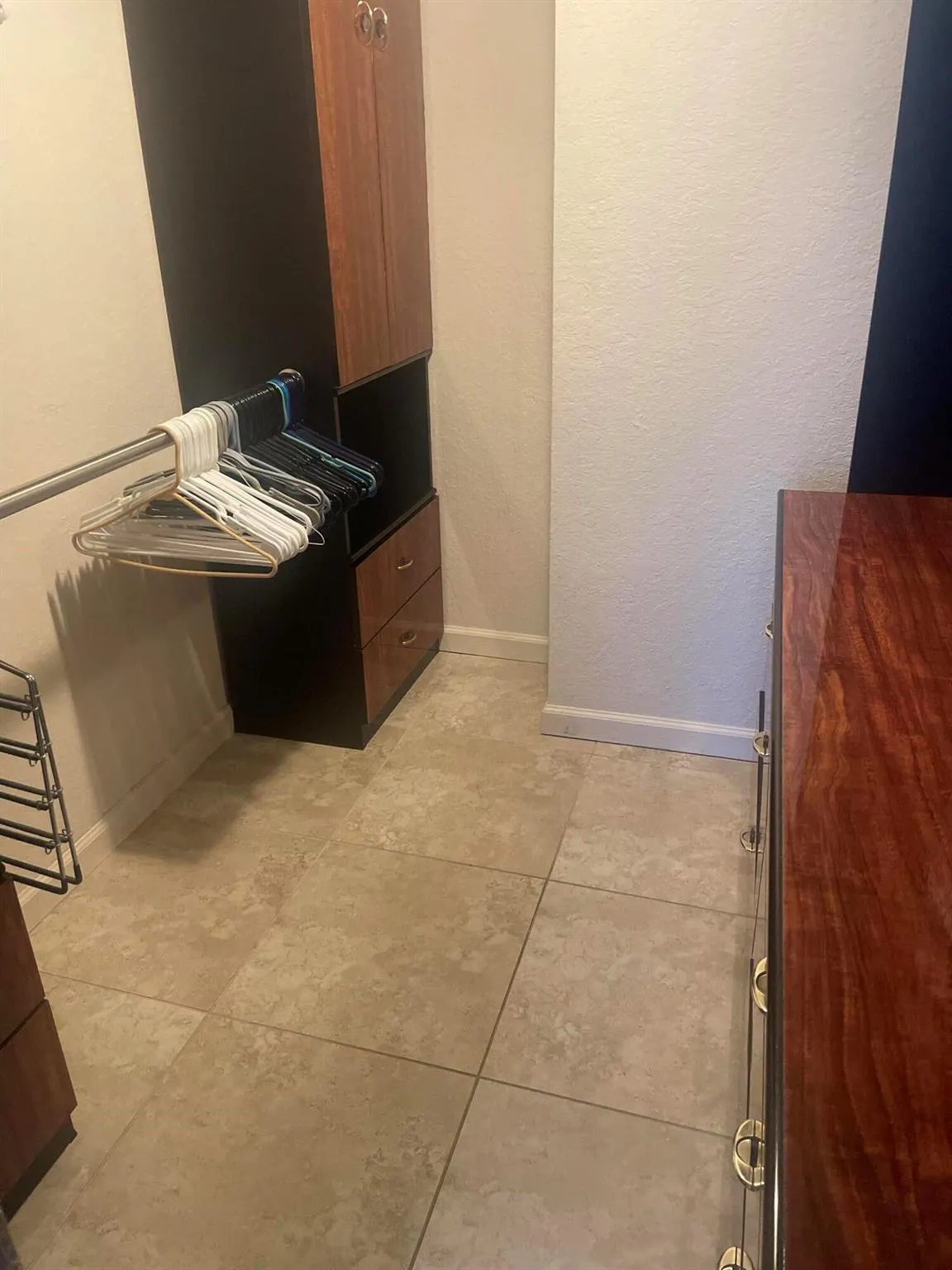 710 NE 7th 1030 Street, #103
