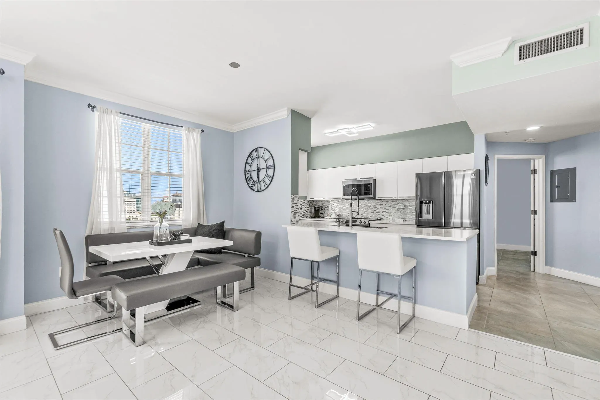 616 Clearwater Park Road, #1402