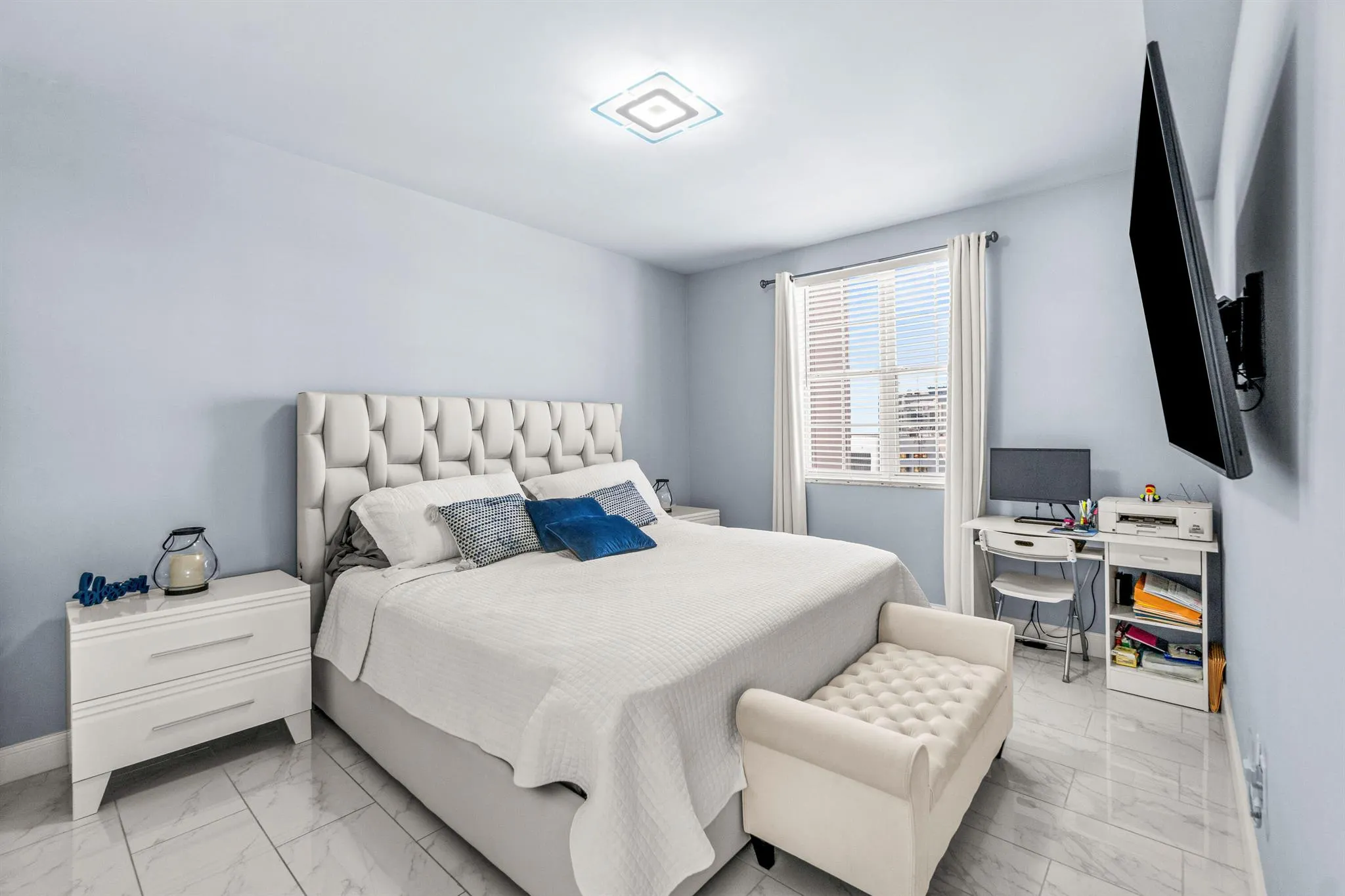 616 Clearwater Park Road, #1402