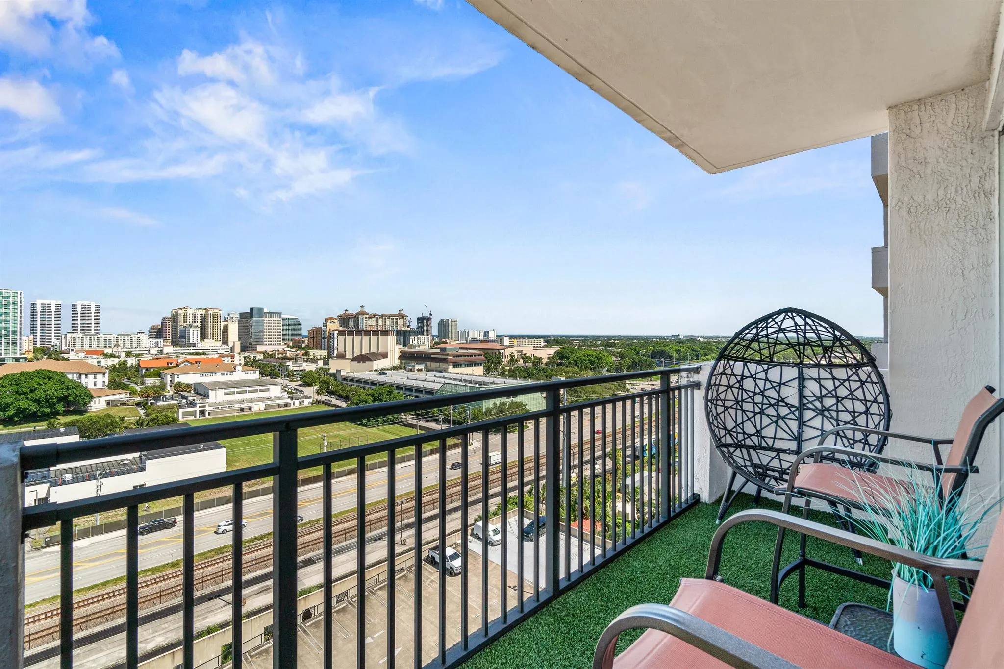 616 Clearwater Park Road, #1402