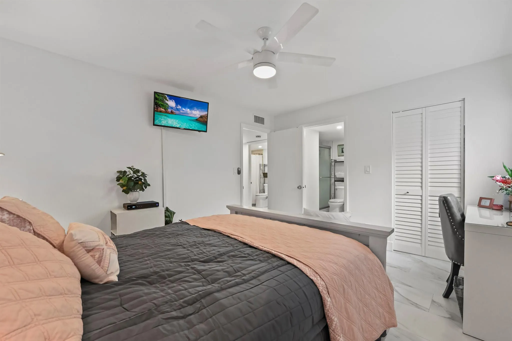 15449 Lakes Of Delray Boulevard, #102