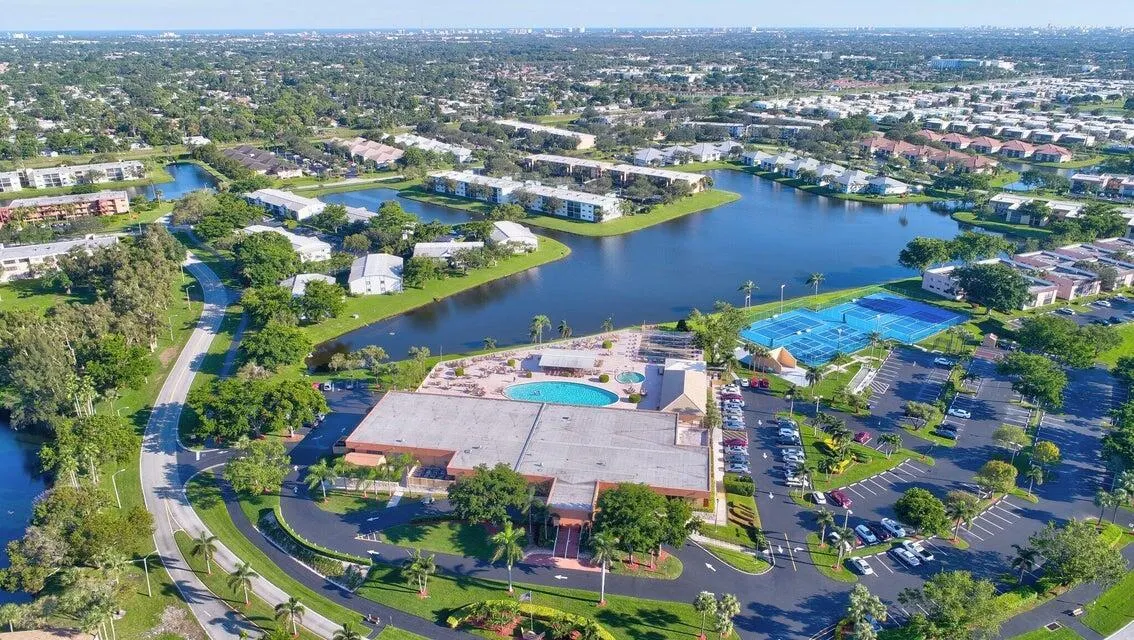 15449 Lakes Of Delray Boulevard, #102