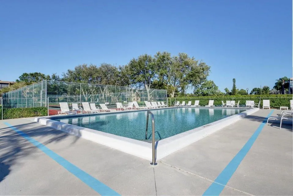 15449 Lakes Of Delray Boulevard, #102