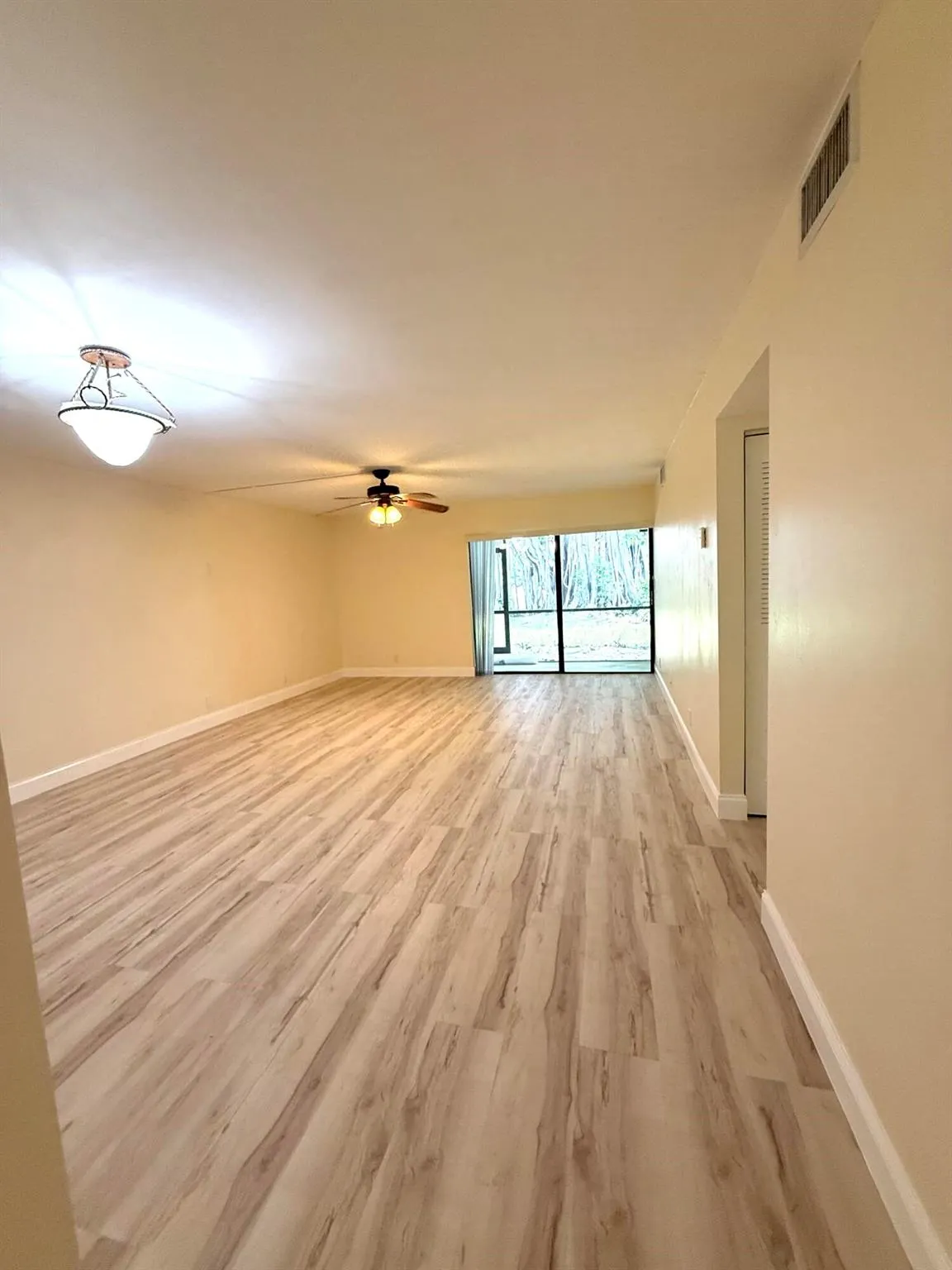 170 NW 70th Street E, #1030