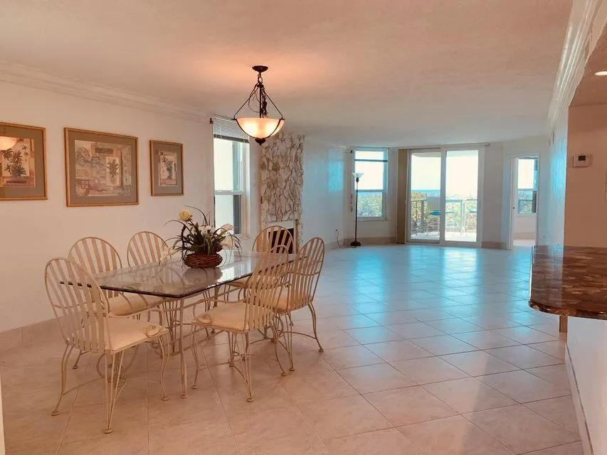 4100 N Highway A1a, #113
