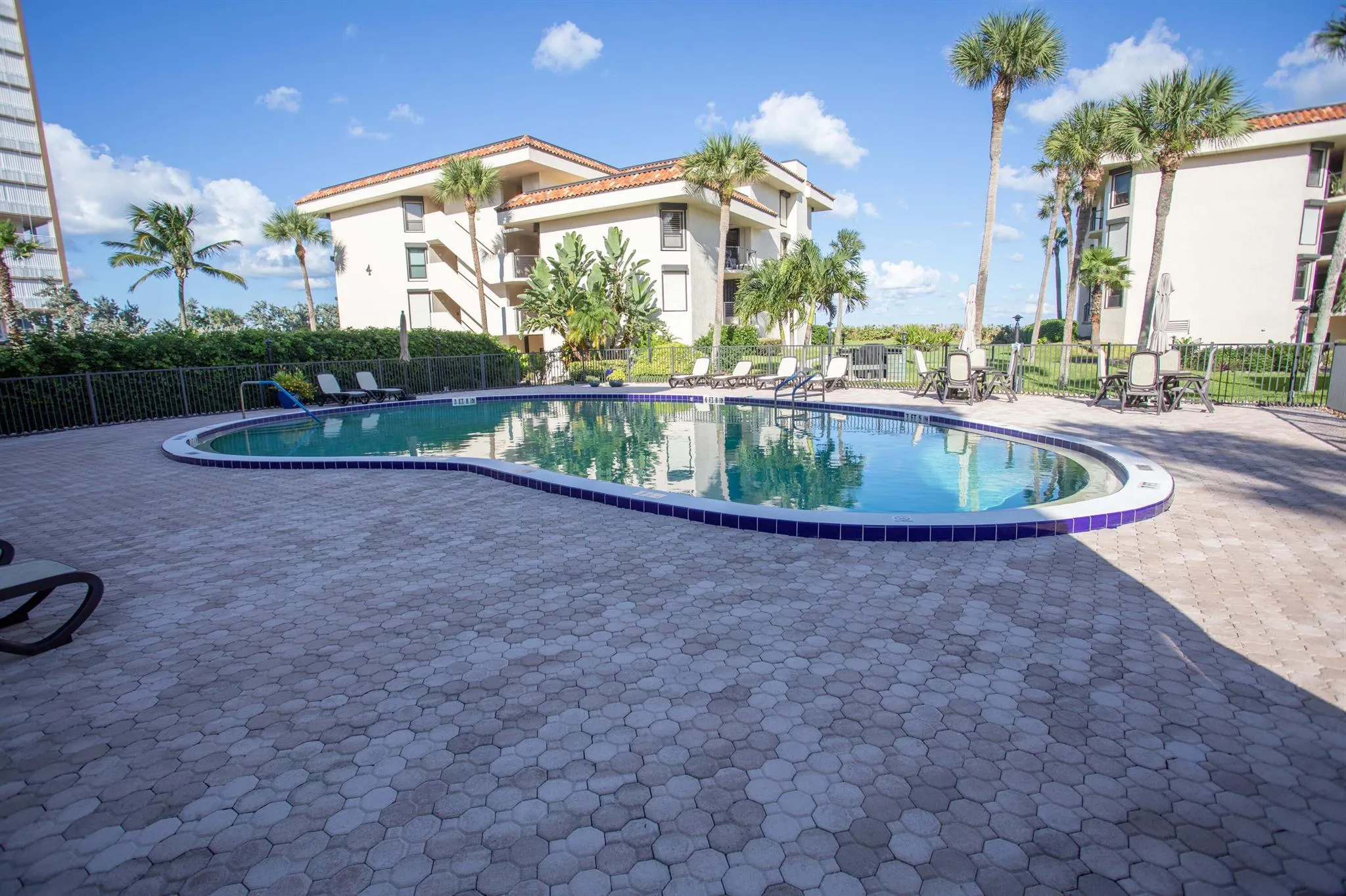 4100 N Highway A1a, #113