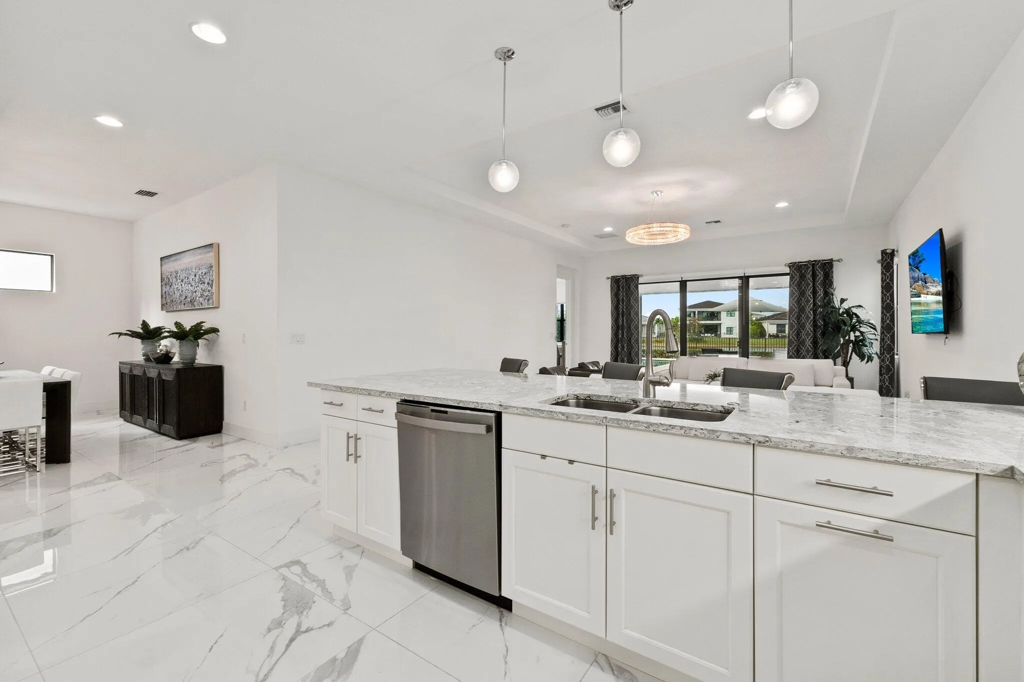 13689 Artisan Circle