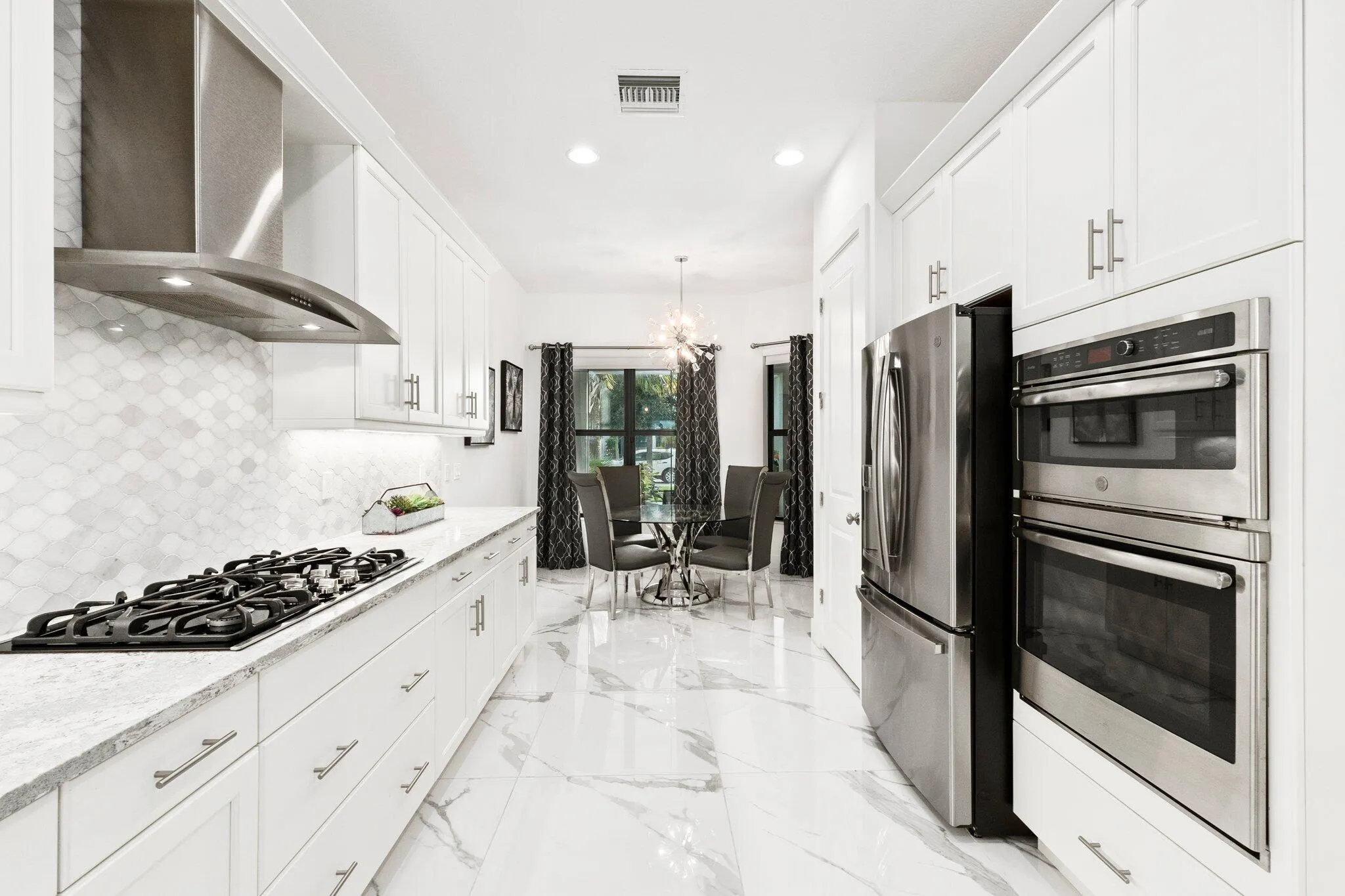 13689 Artisan Circle
