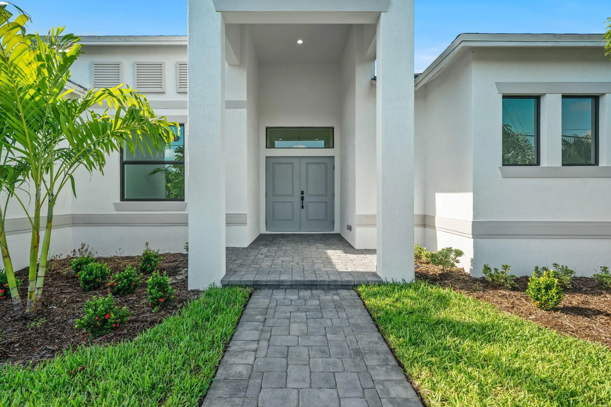632 SE Seahouse Drive