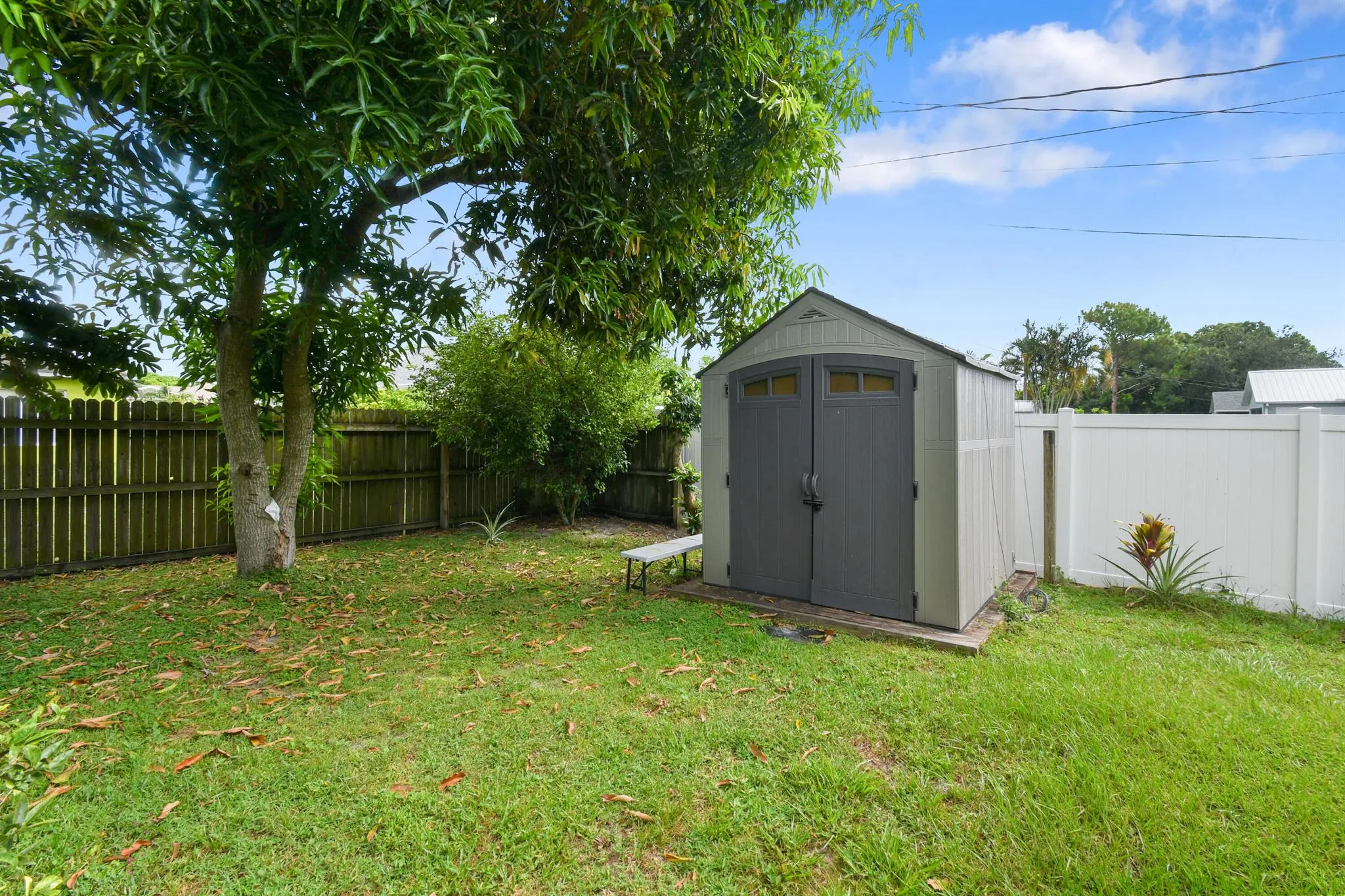 767 SW Bond Road