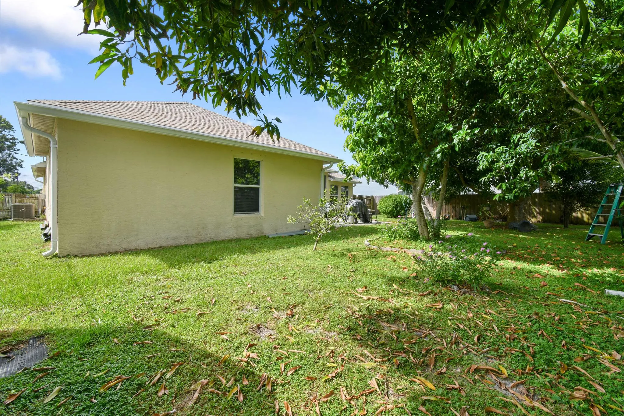 767 SW Bond Road