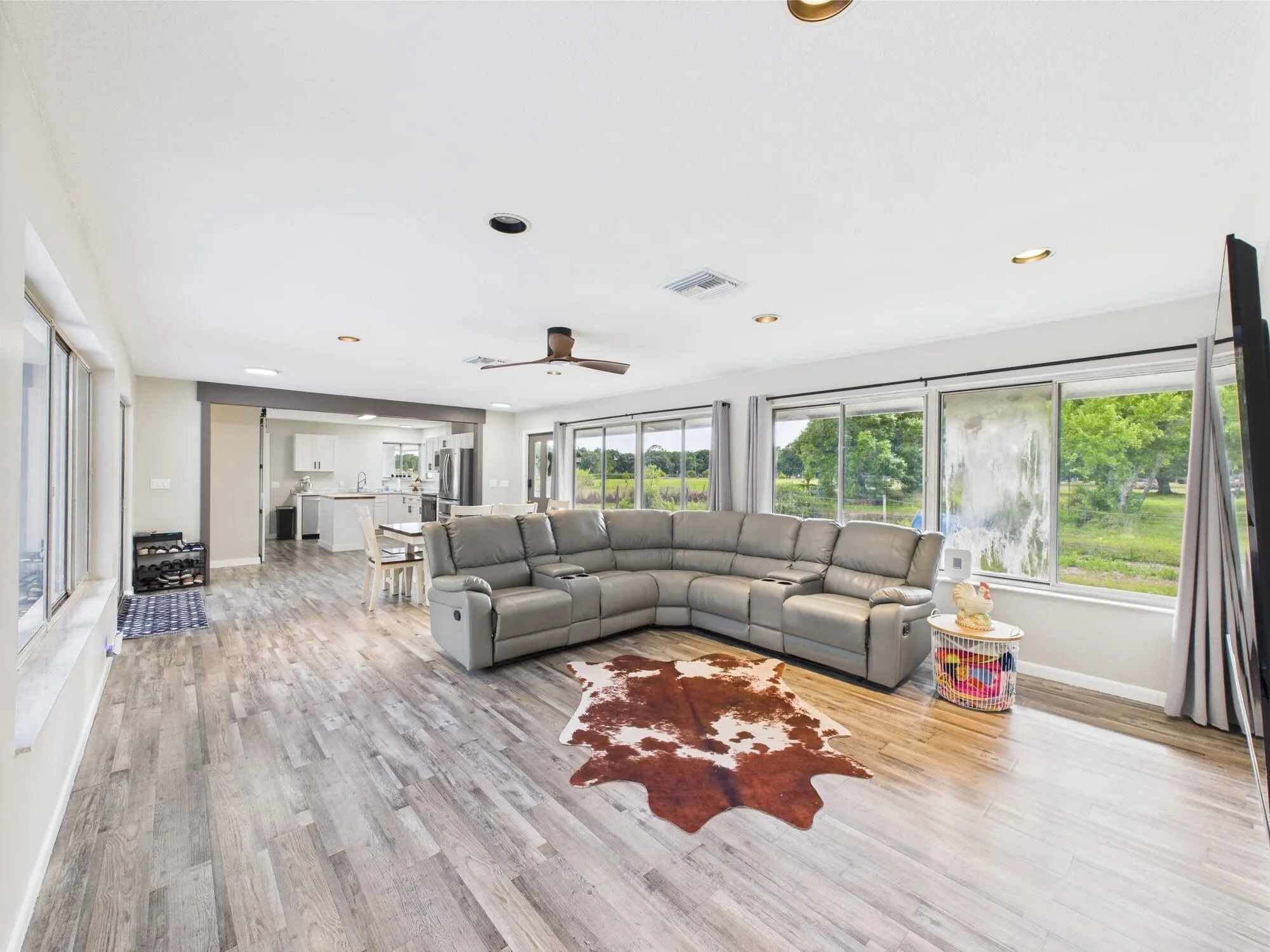 52 SW 67th Drive
