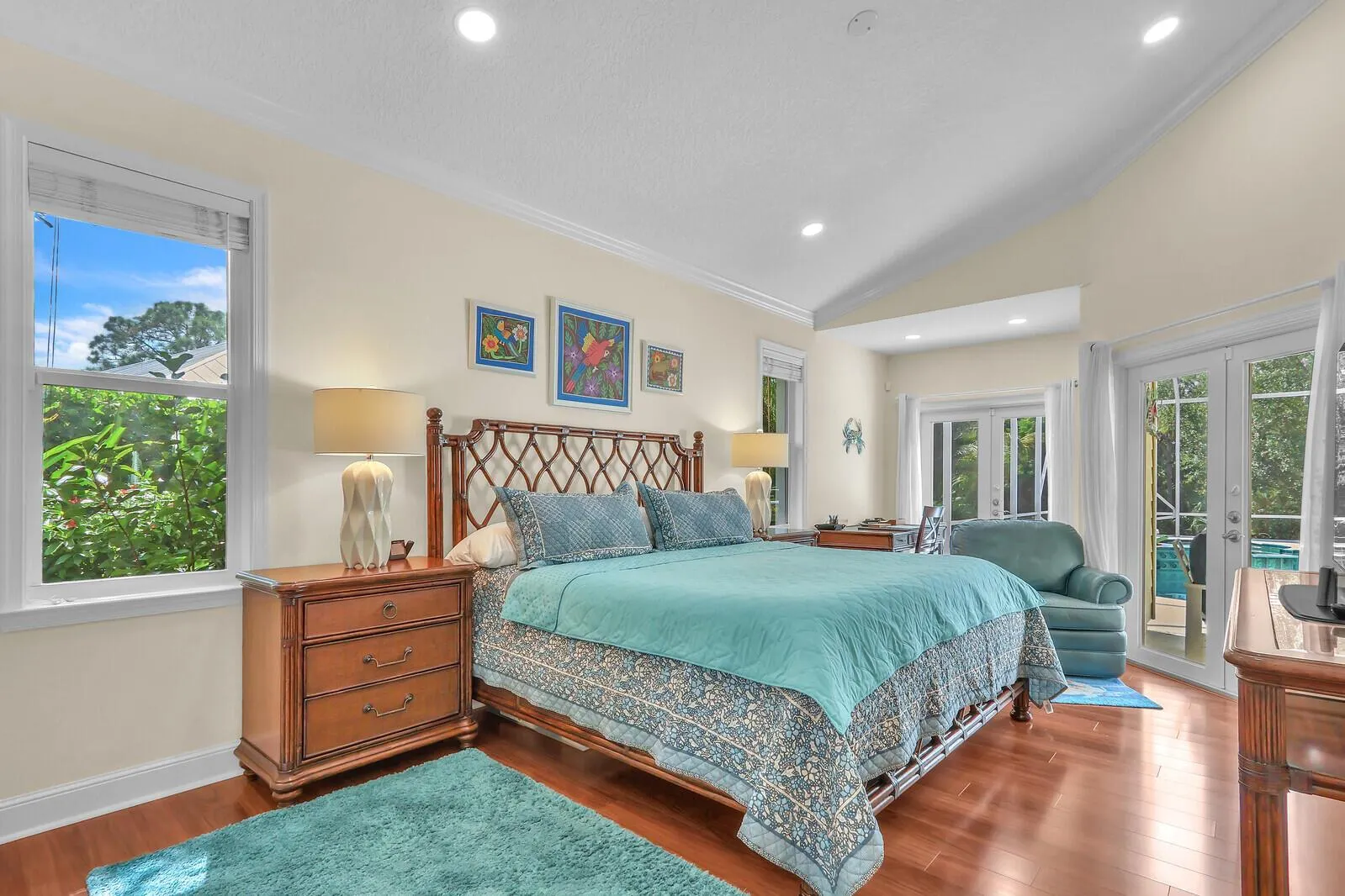 3751 SW Canoe Creek Terrace