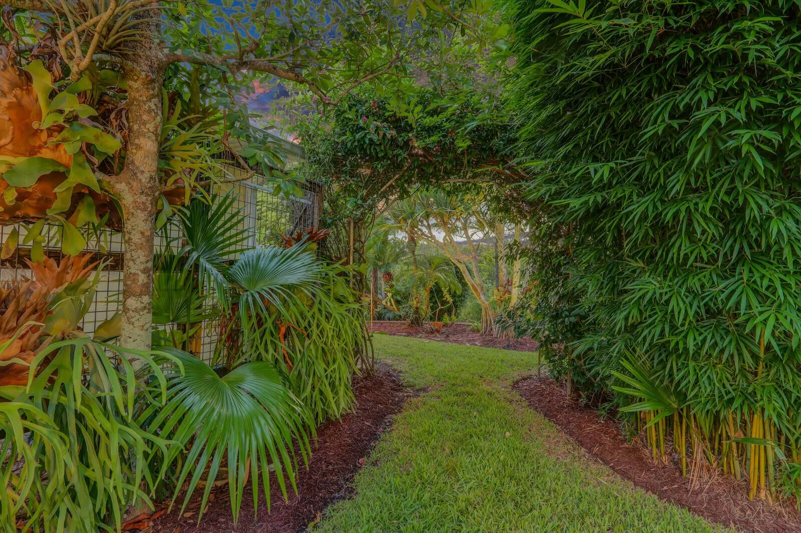 3751 SW Canoe Creek Terrace