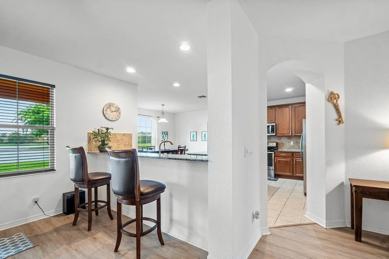 3441 Oakmont Estates Boulevard