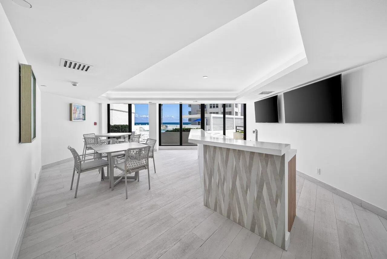 3560 S Ocean Boulevard, #809