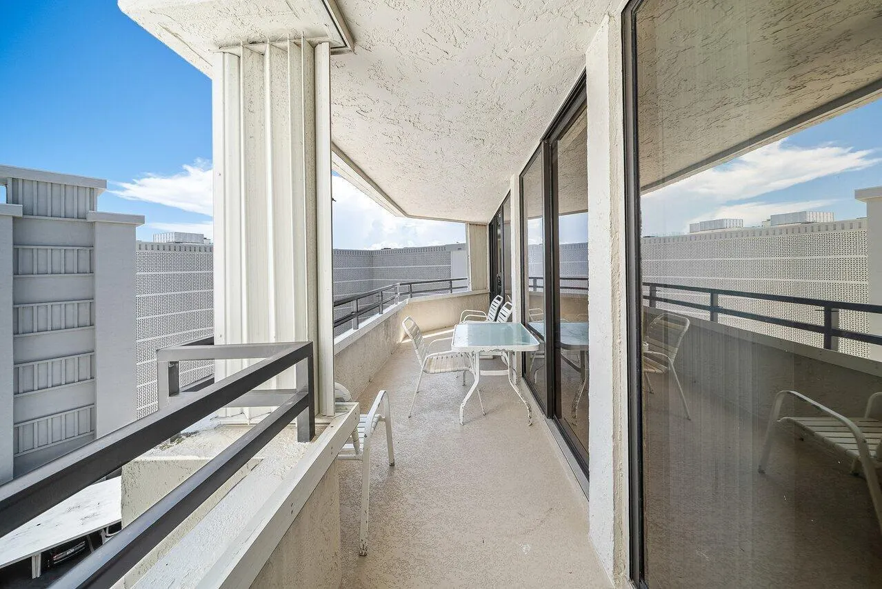 3560 S Ocean Boulevard, #809