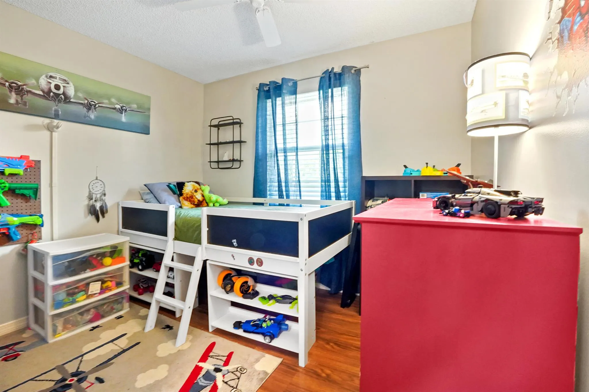 4872 126th Drive N