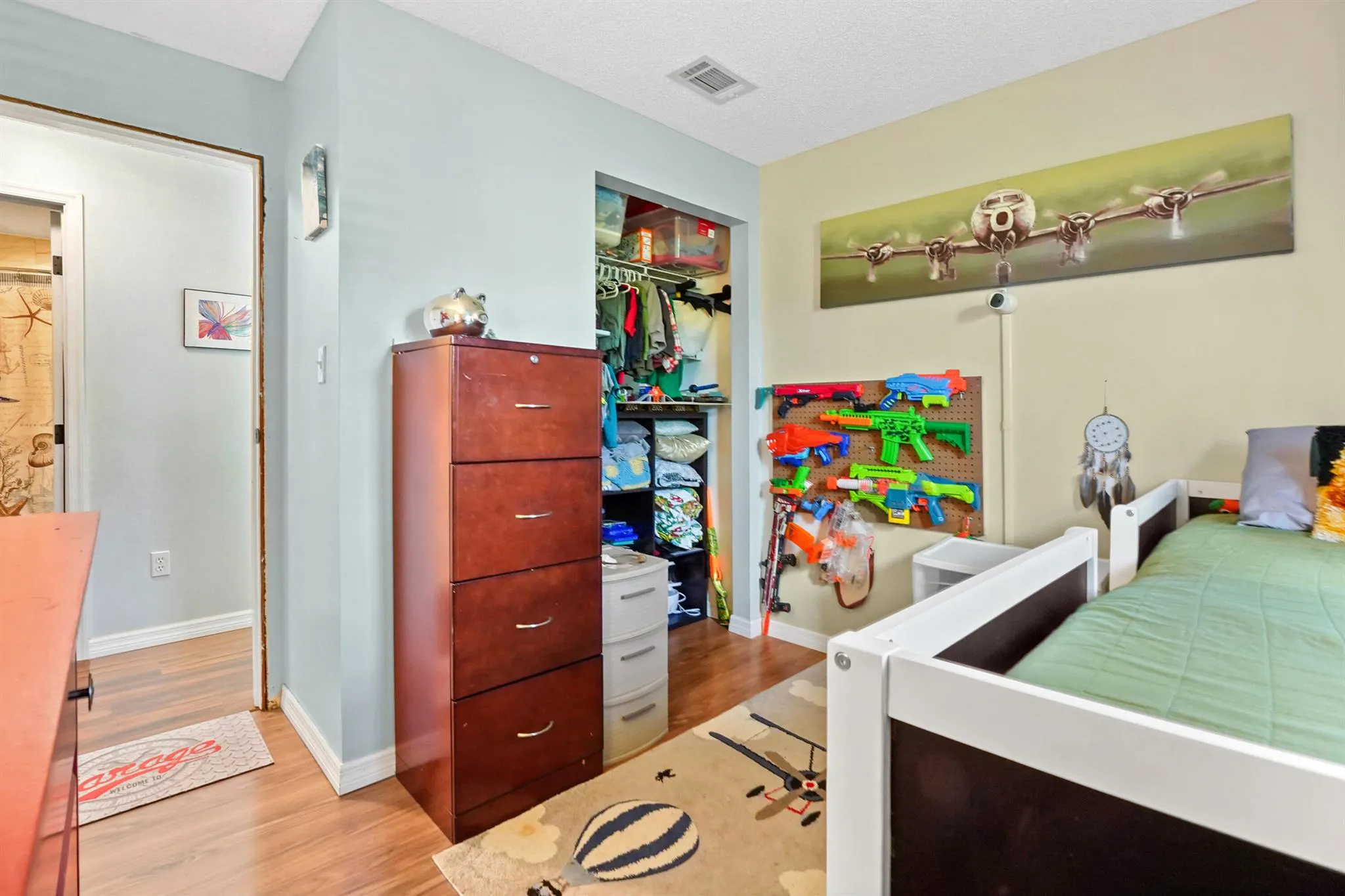 4872 126th Drive N