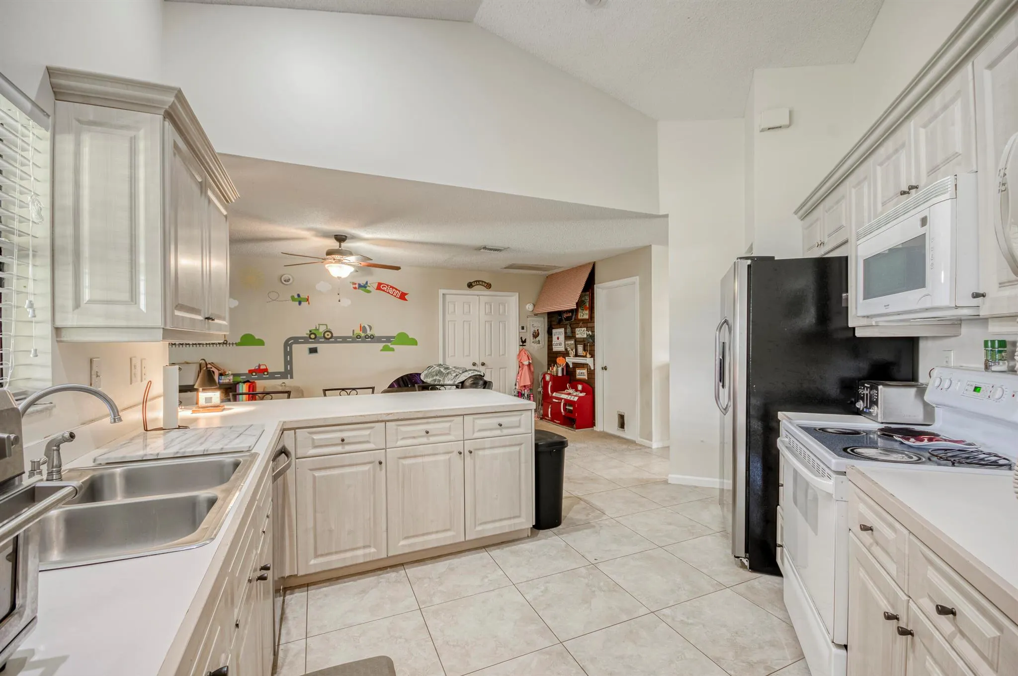 122 Heron Parkway
