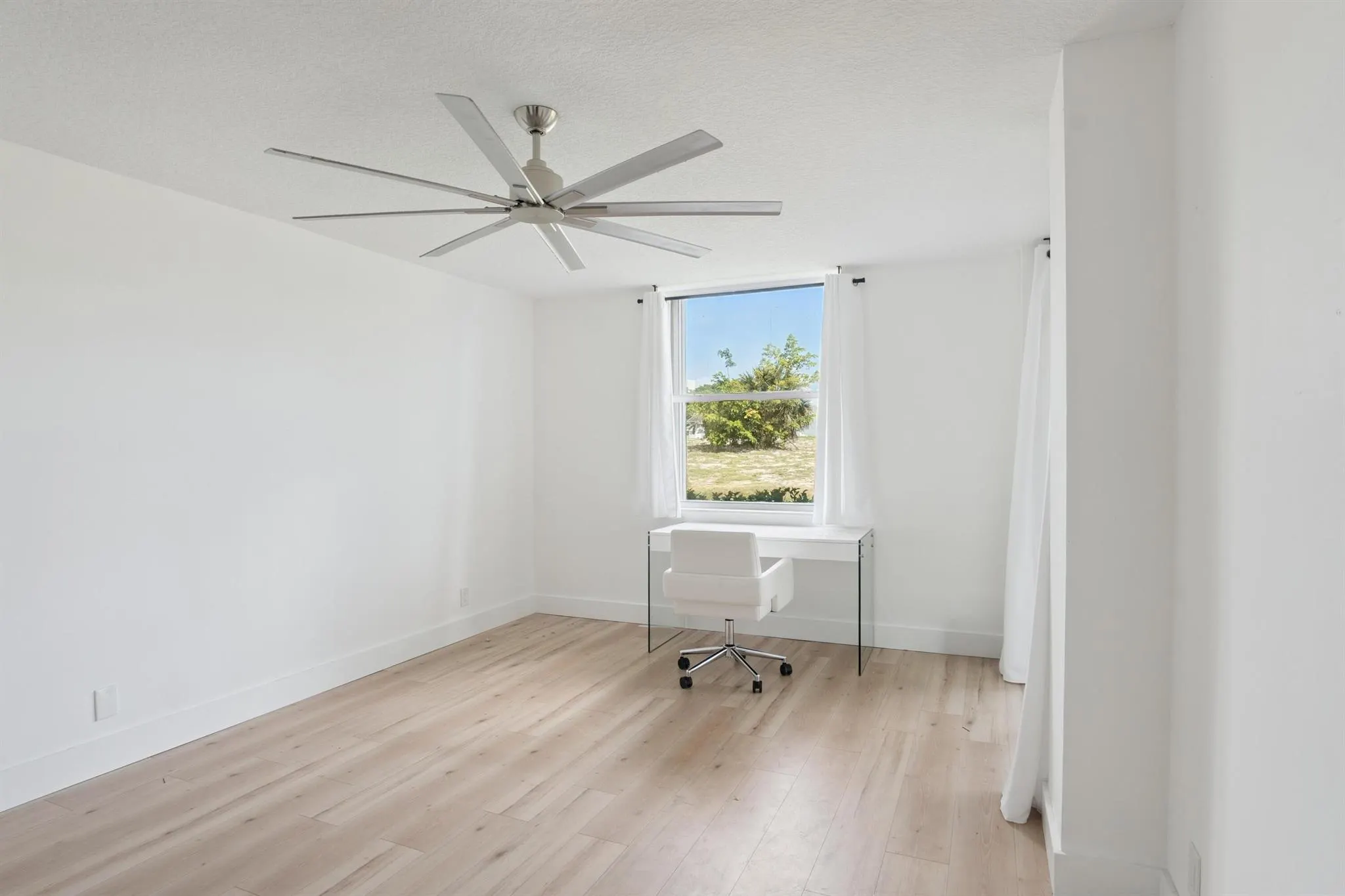 5260 NW 2nd Avenue, #105