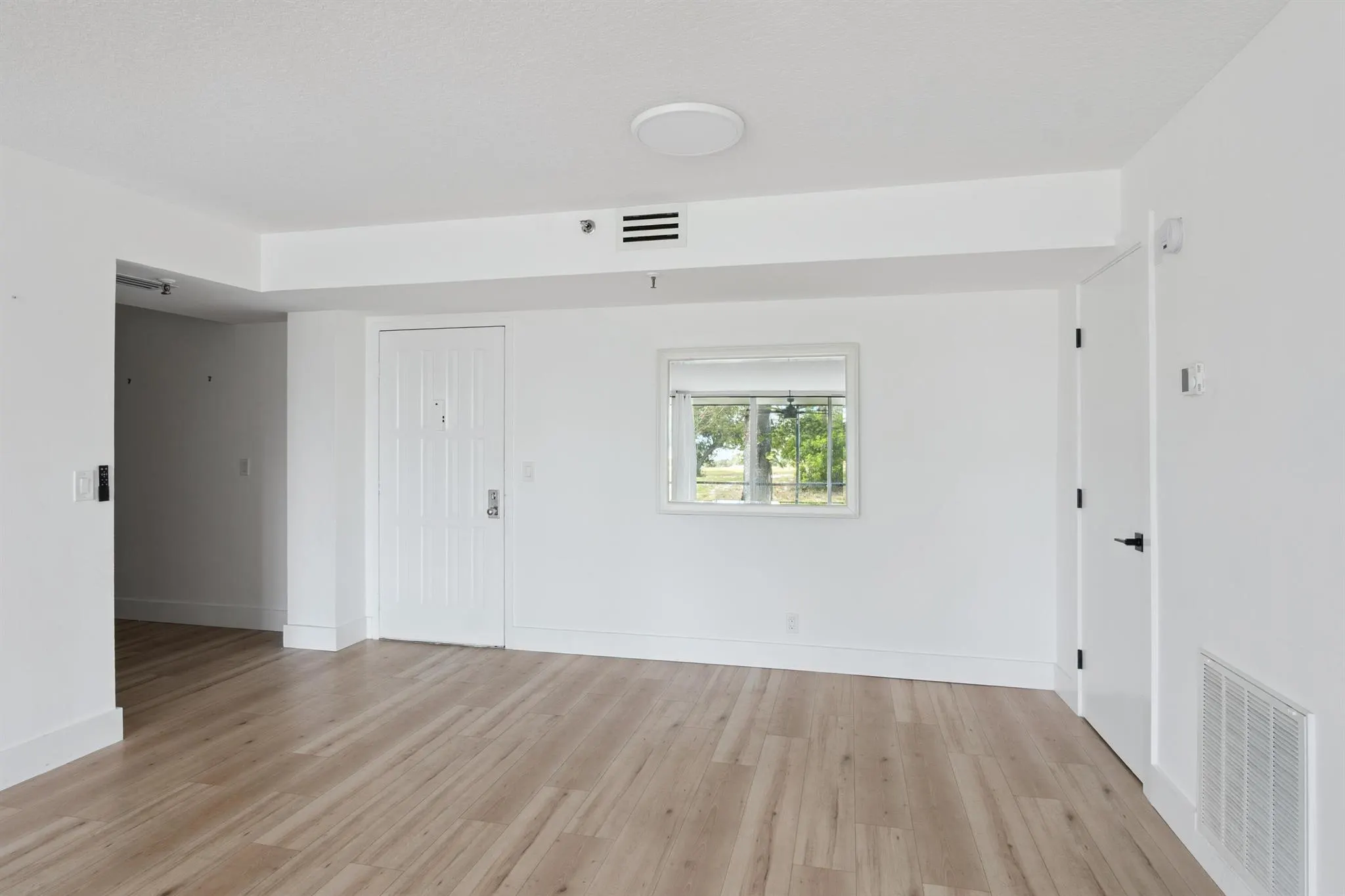 5260 NW 2nd Avenue, #105