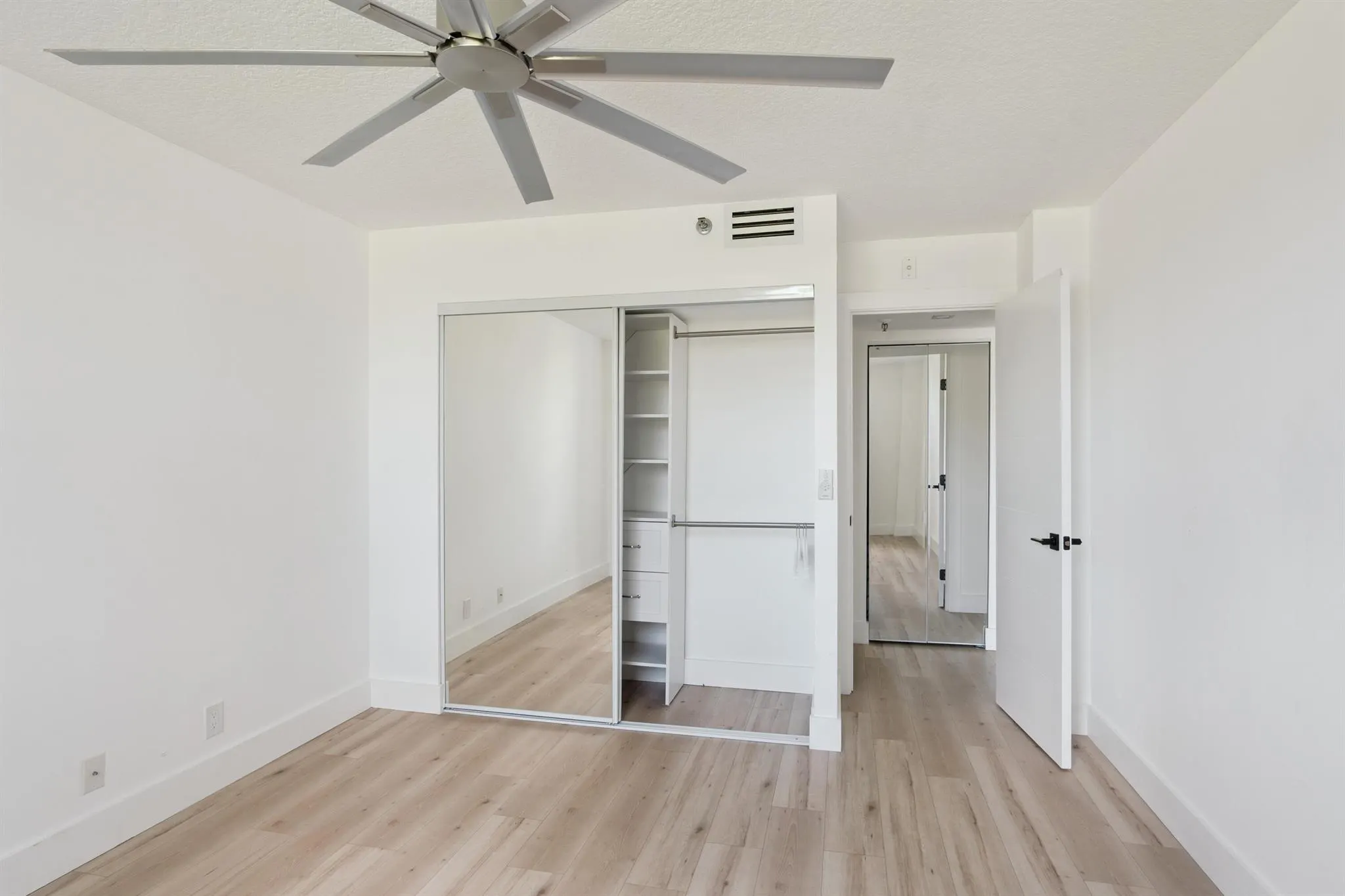 5260 NW 2nd Avenue, #105