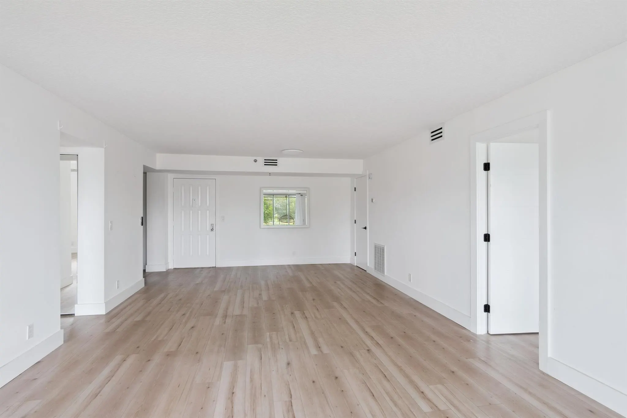 5260 NW 2nd Avenue, #105