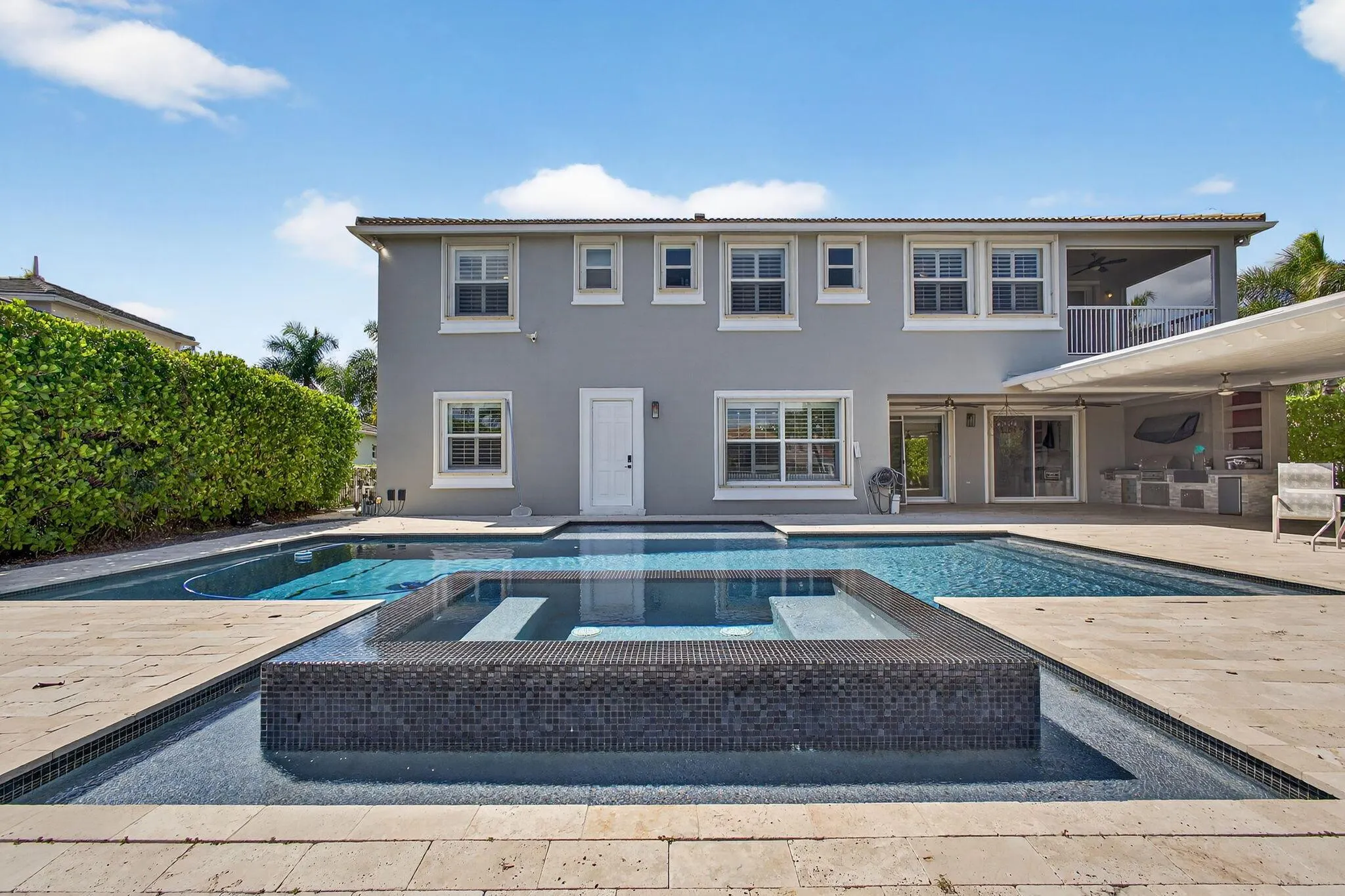 9480 Mcaneeny Court