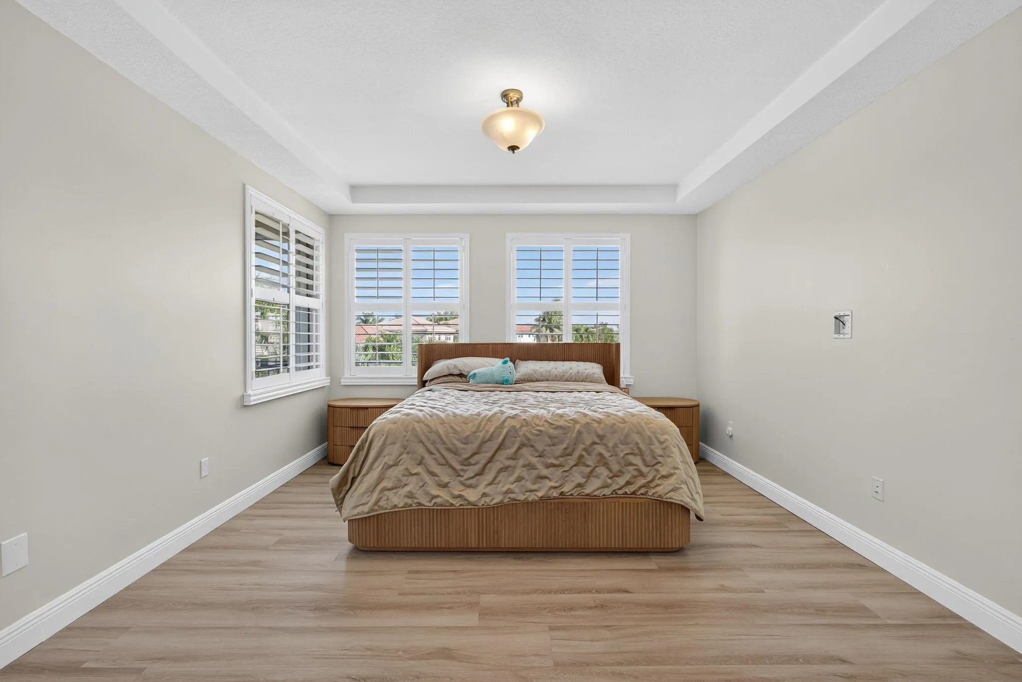 9480 Mcaneeny Court