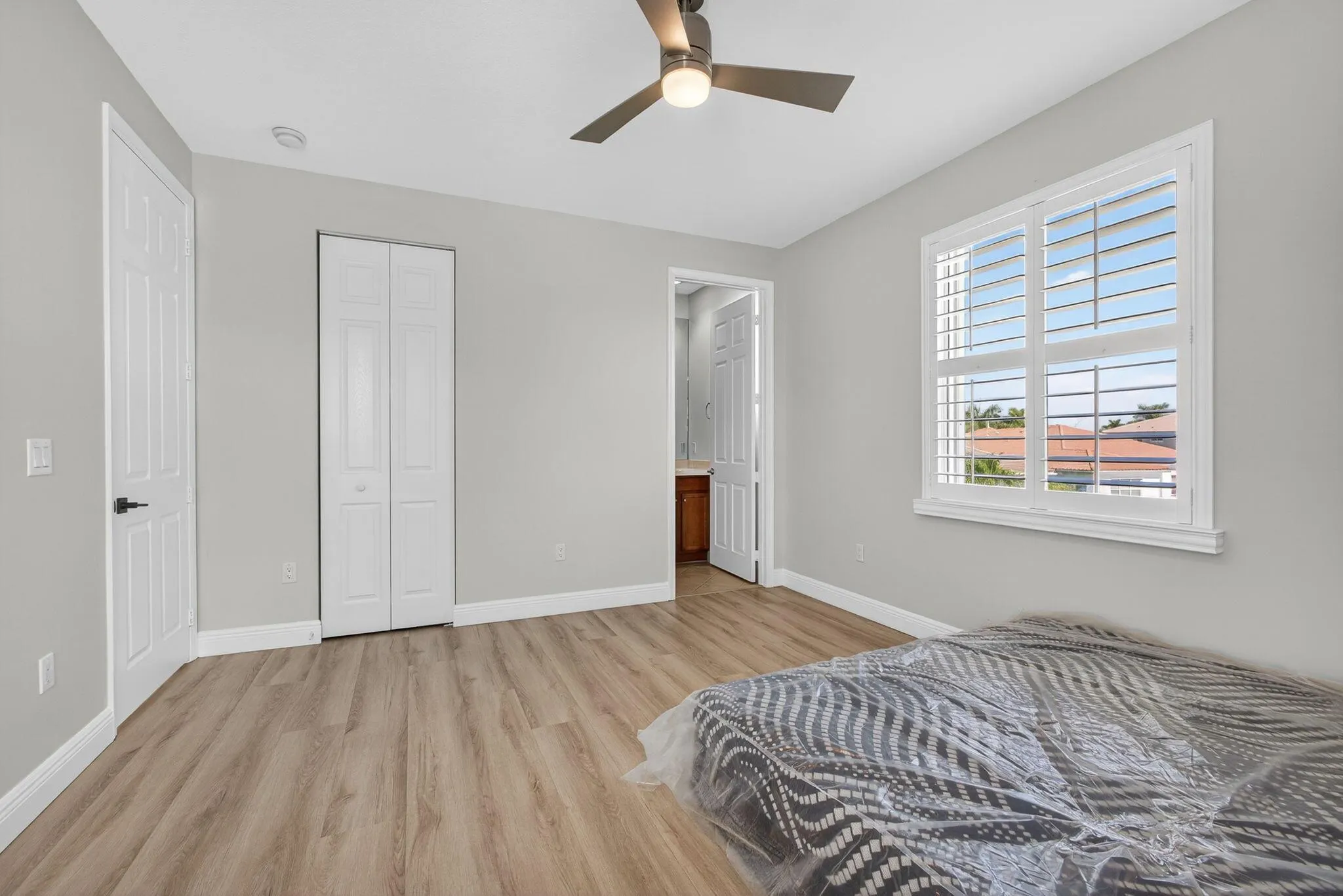 9480 Mcaneeny Court