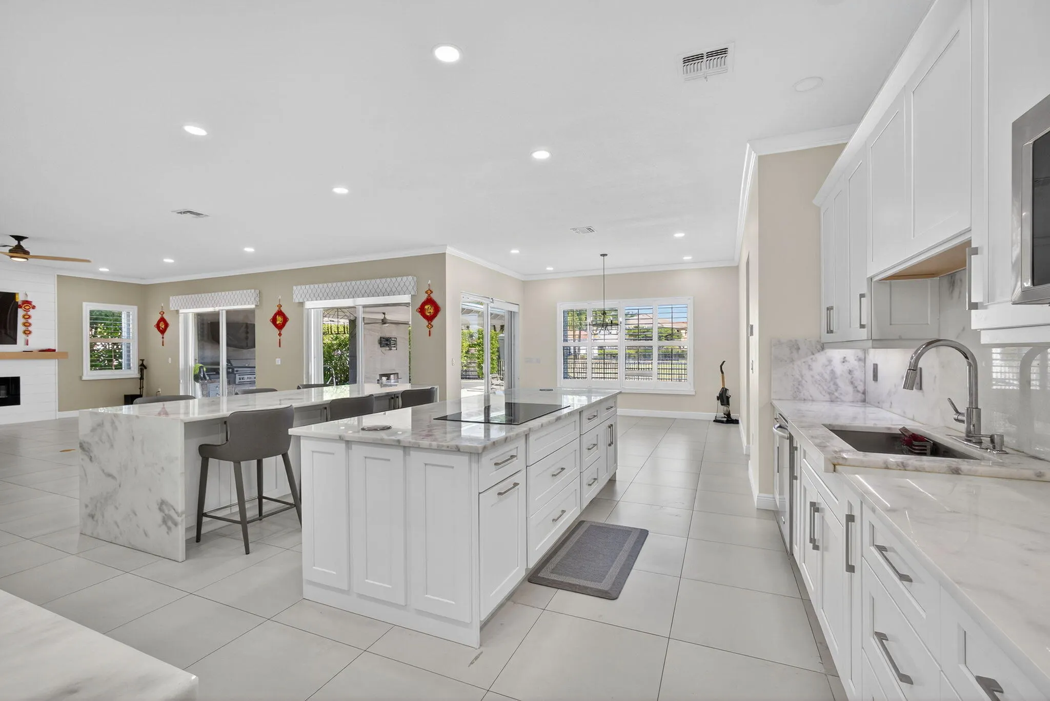 9480 Mcaneeny Court