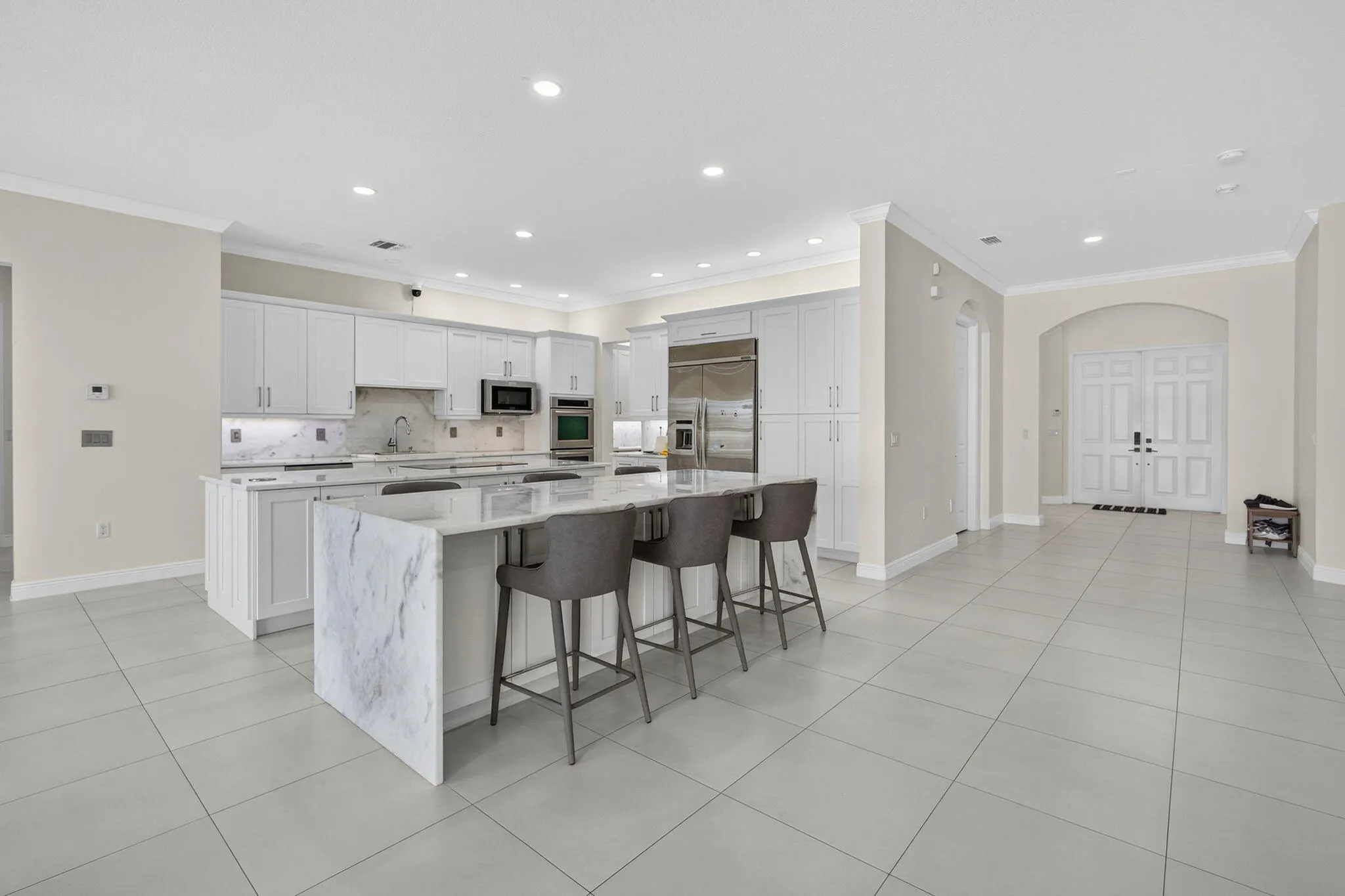 9480 Mcaneeny Court