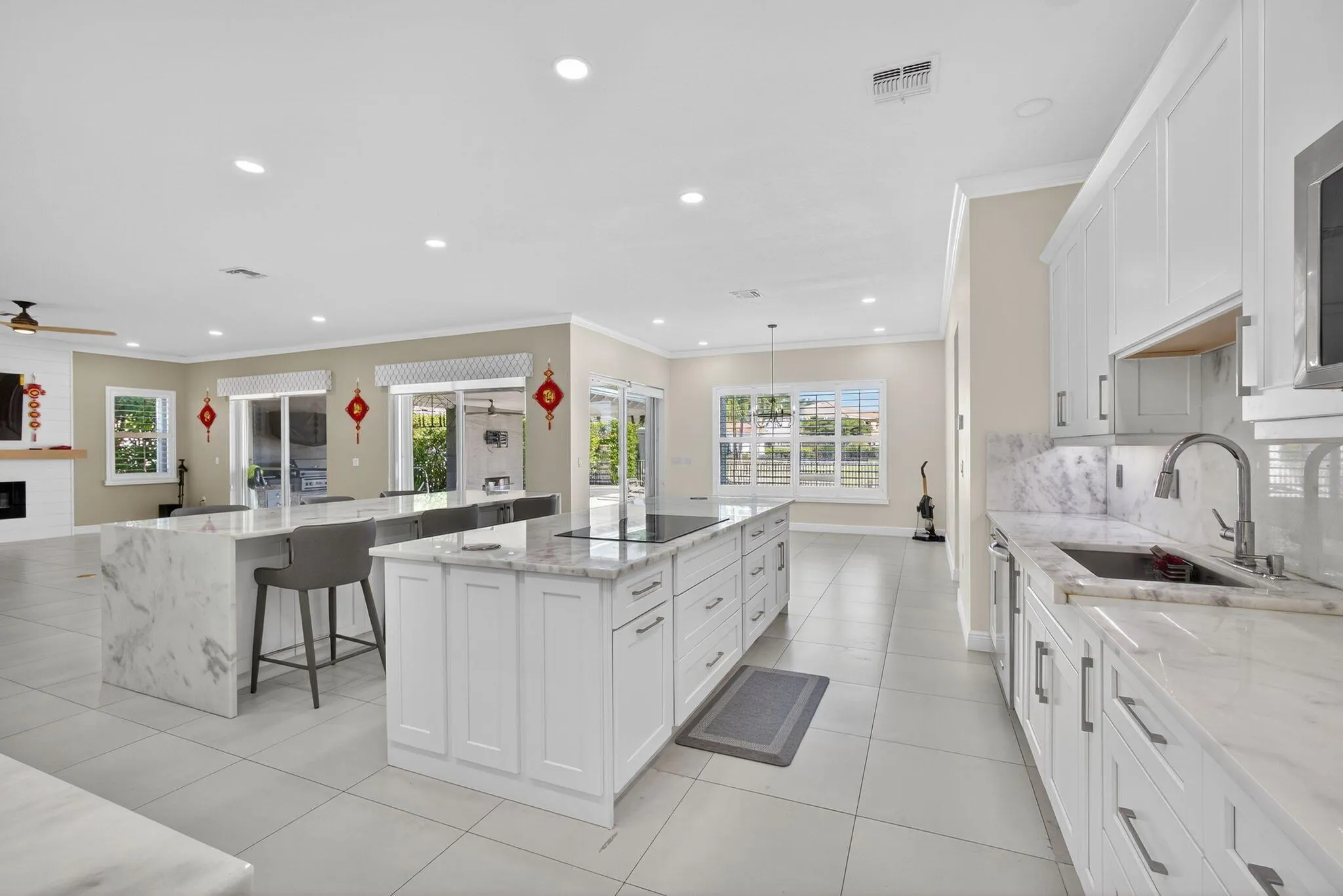9480 Mcaneeny Court