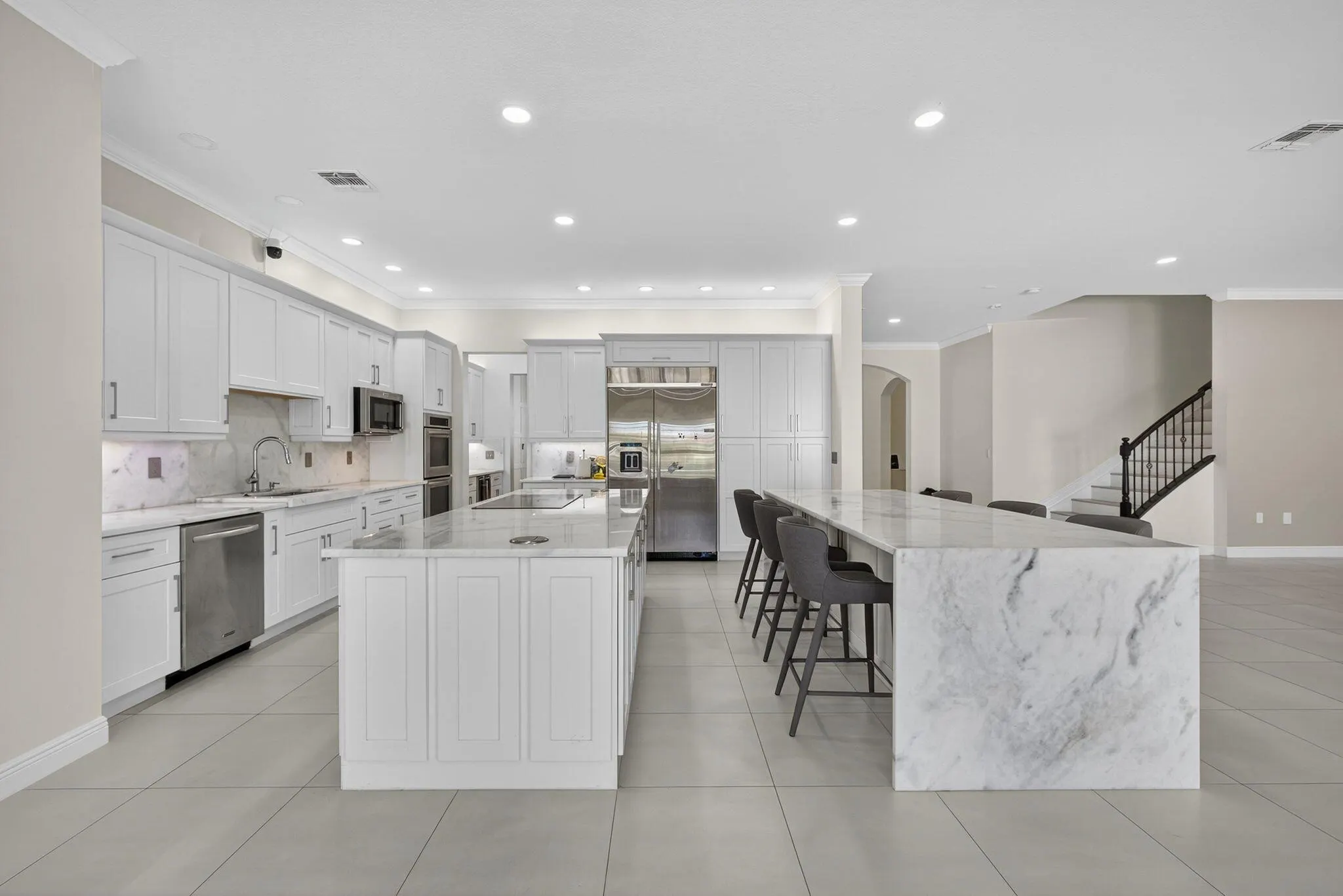 9480 Mcaneeny Court